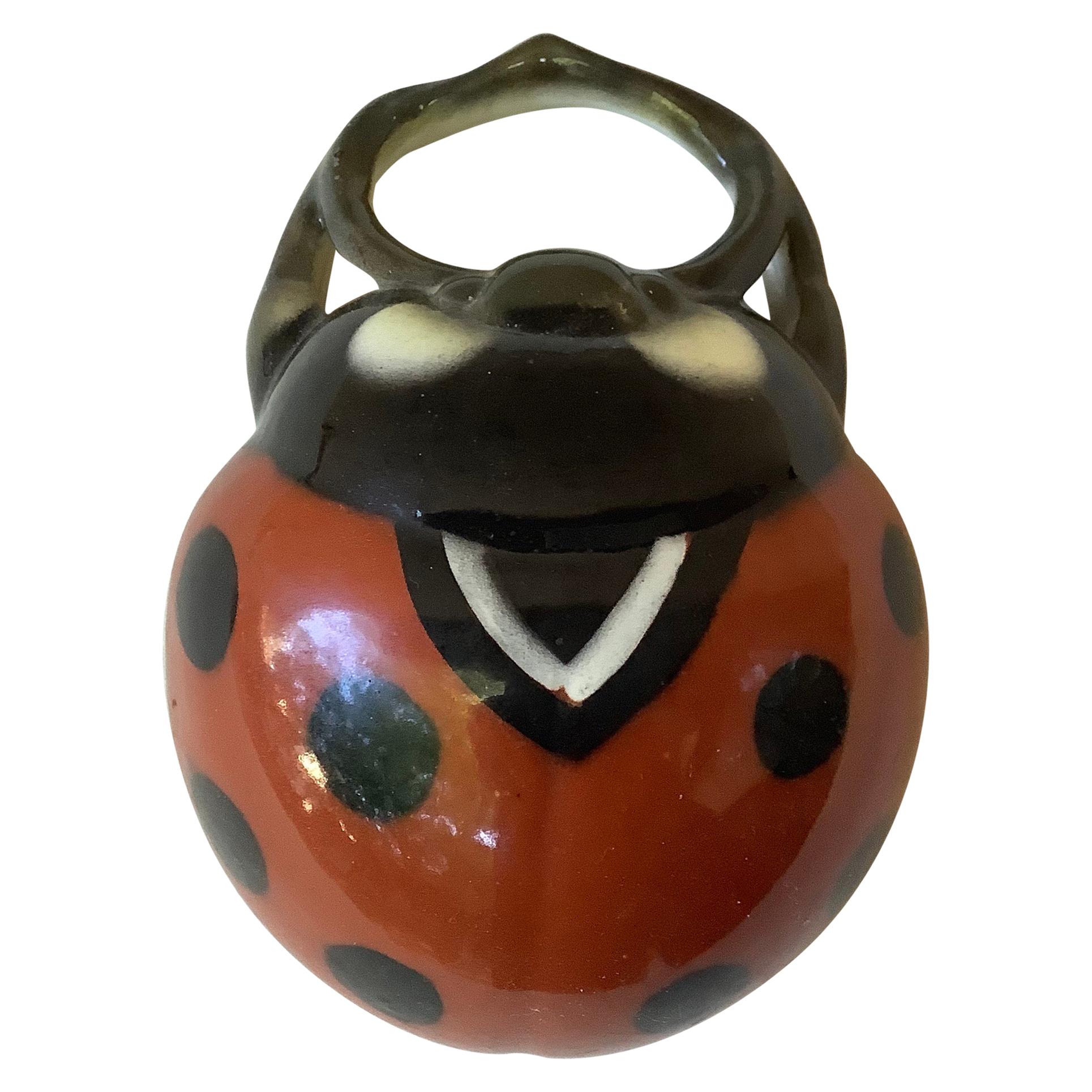 Tasca da parete Lady Bug in maiolica Sarreguemines, 1900 circa