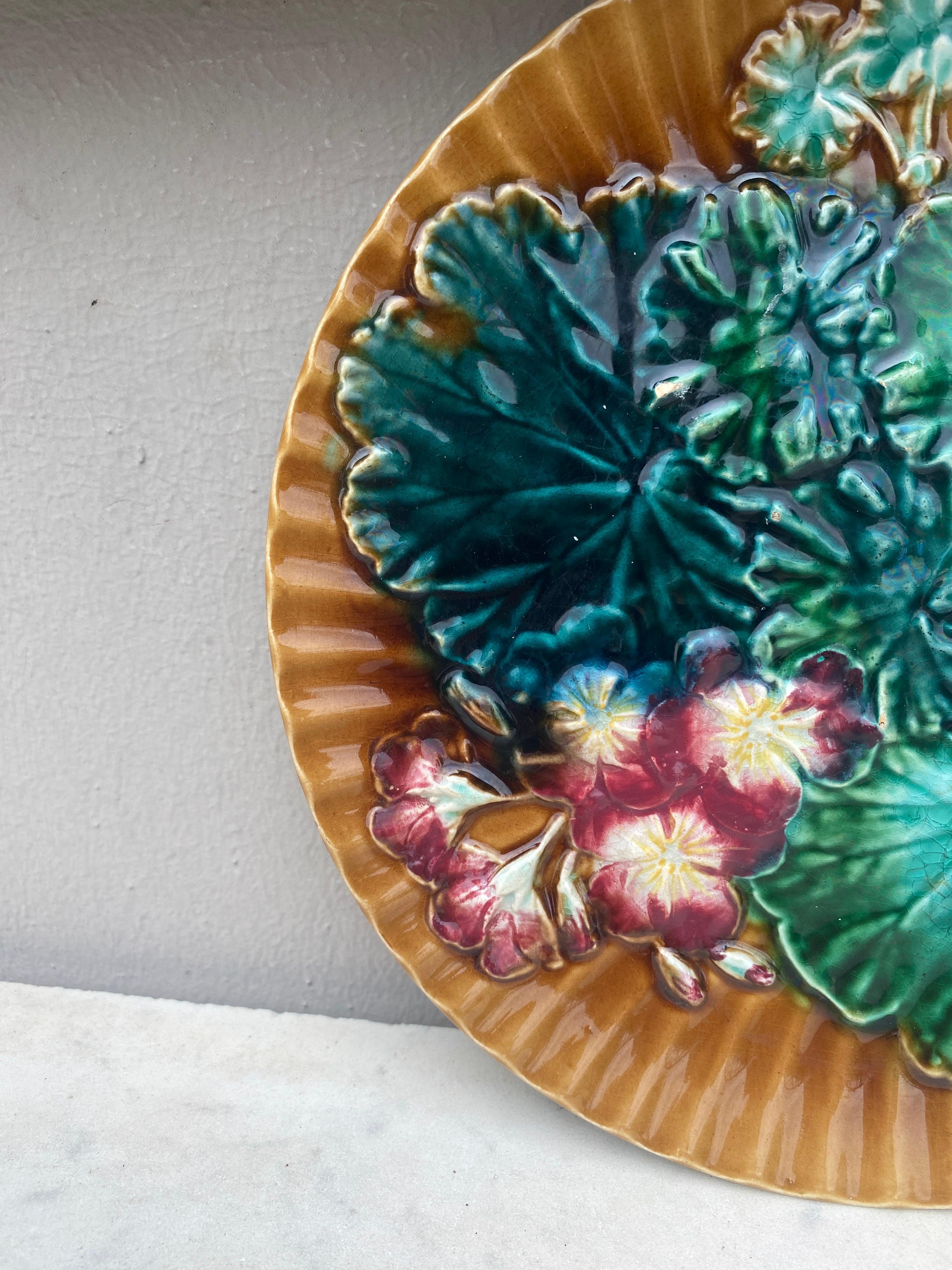 Majolica leaves & flowers plate Clairefontaine, circa 1890.