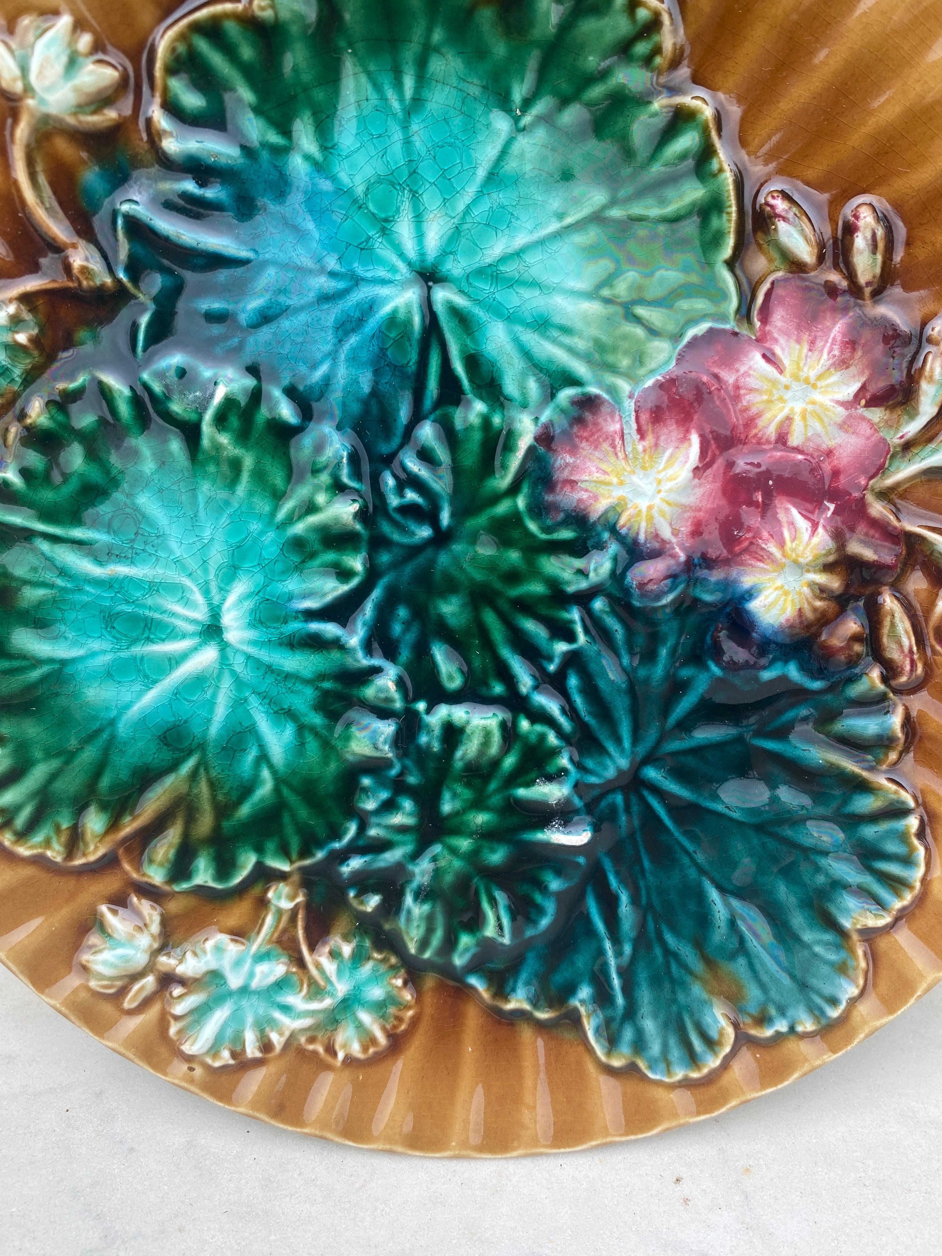 Majolica leaves & flowers plate Clairefontaine, circa 1890.