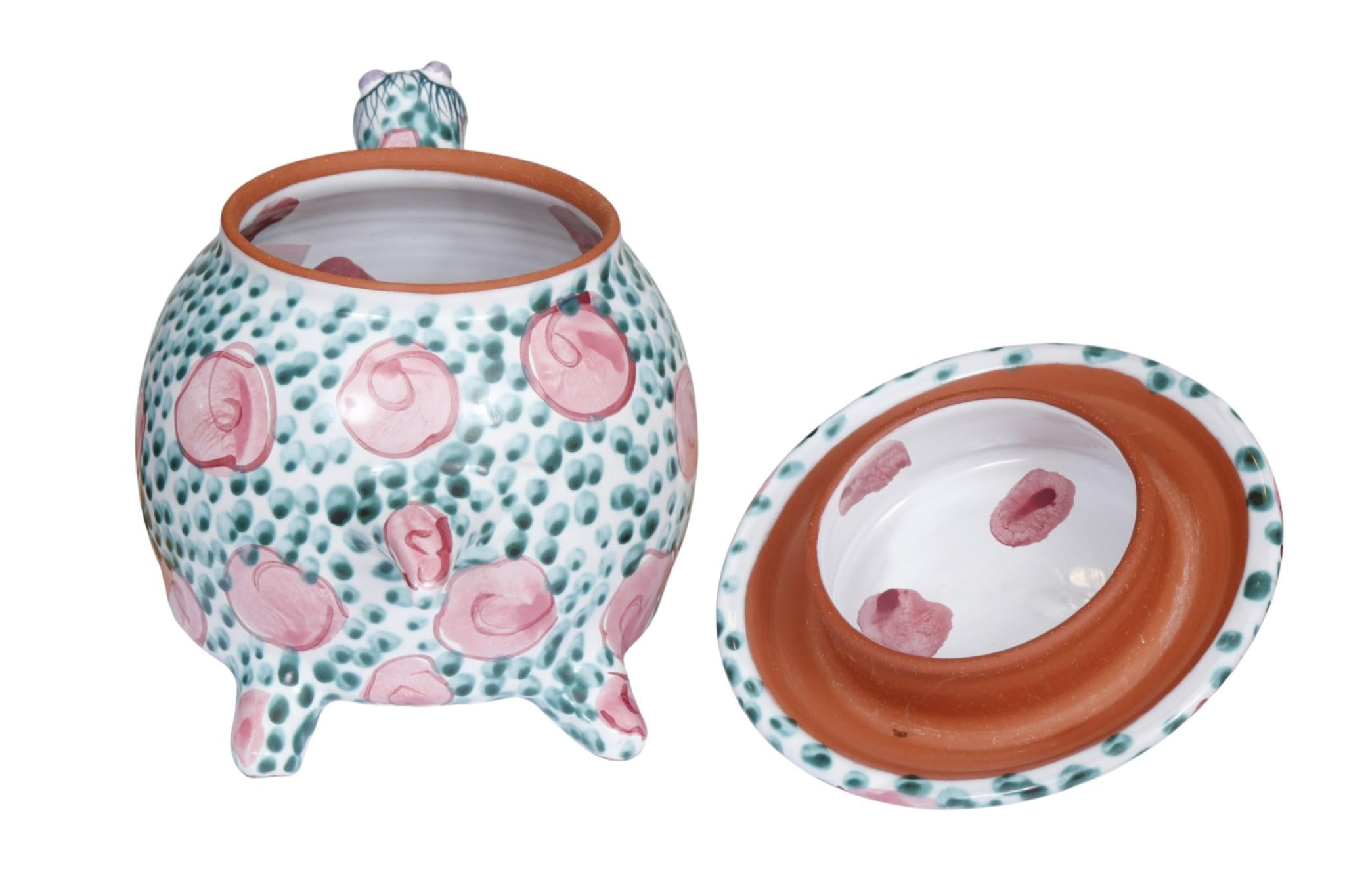 Ceramica Vasetto con coperchio in maiolica di Jan Pugh in vendita