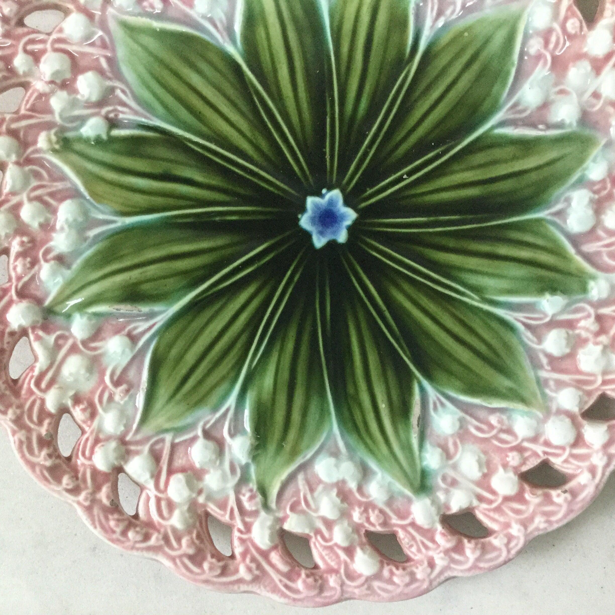 Majolica lily of the valley plate Villeroy Boch, circa 1900.