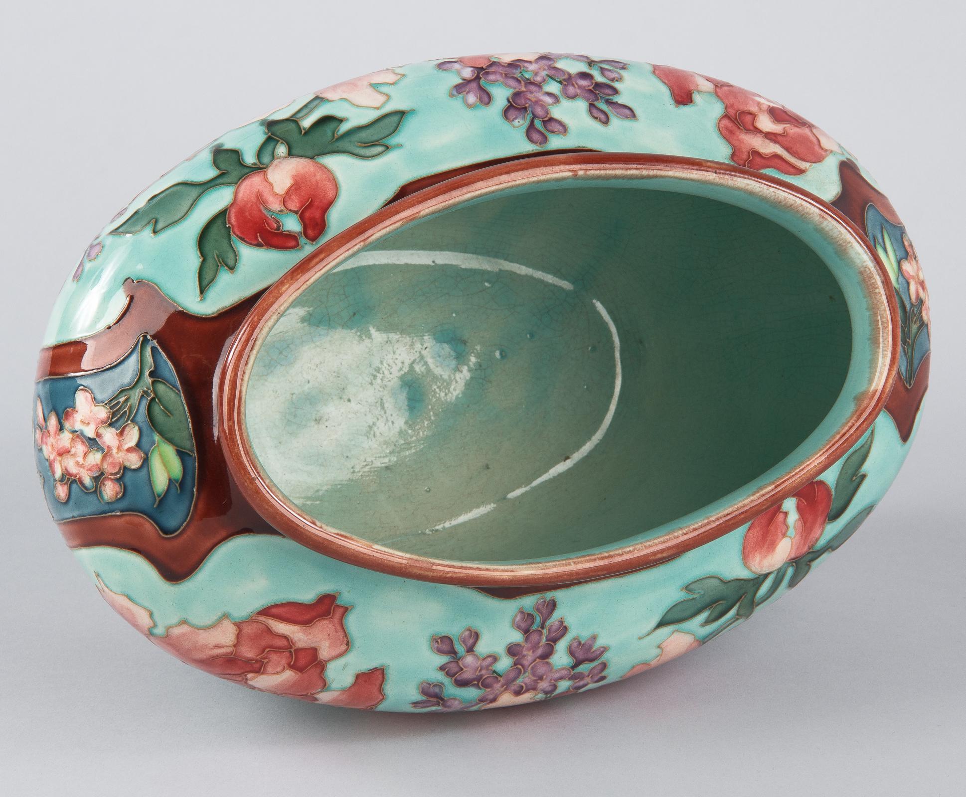 Majolica Longchamp Ceramic Urn, Early 1900s 9