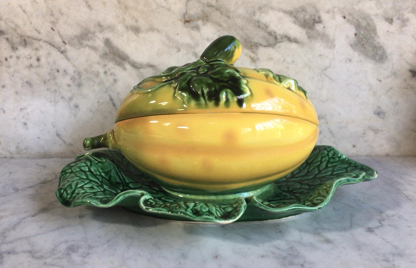 Large Majolica melon tureen Sarreguemines, circa 1930.