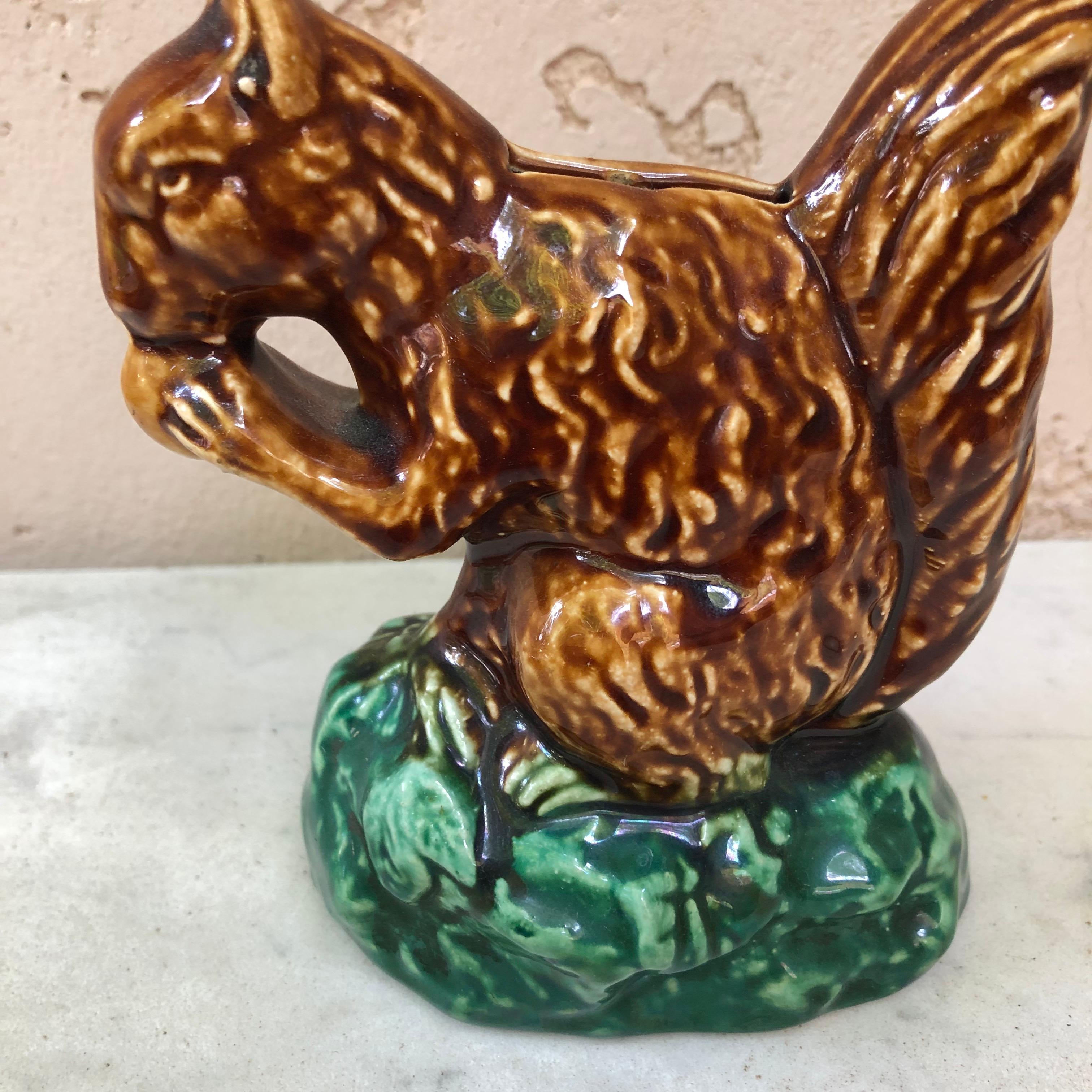 Majolica Money Bank Squirrel Onnaing, Circa 1900 In Good Condition For Sale In Austin, TX