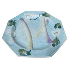 Assiette à asperges octogonale en majolique Saint-Clément
