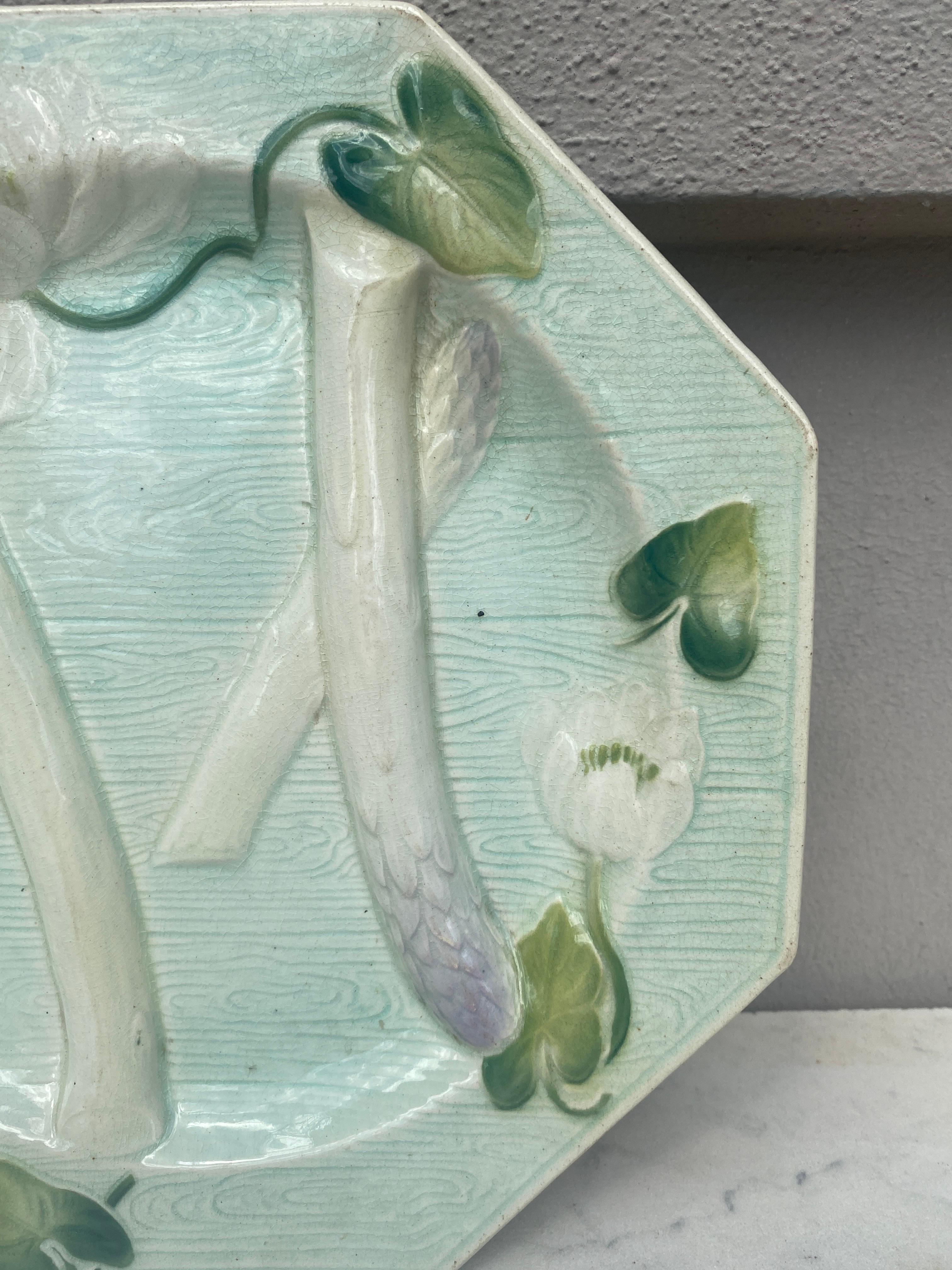 Art Nouveau Majolica Octogonal Water Lily Asparagus Plate Saint Clement