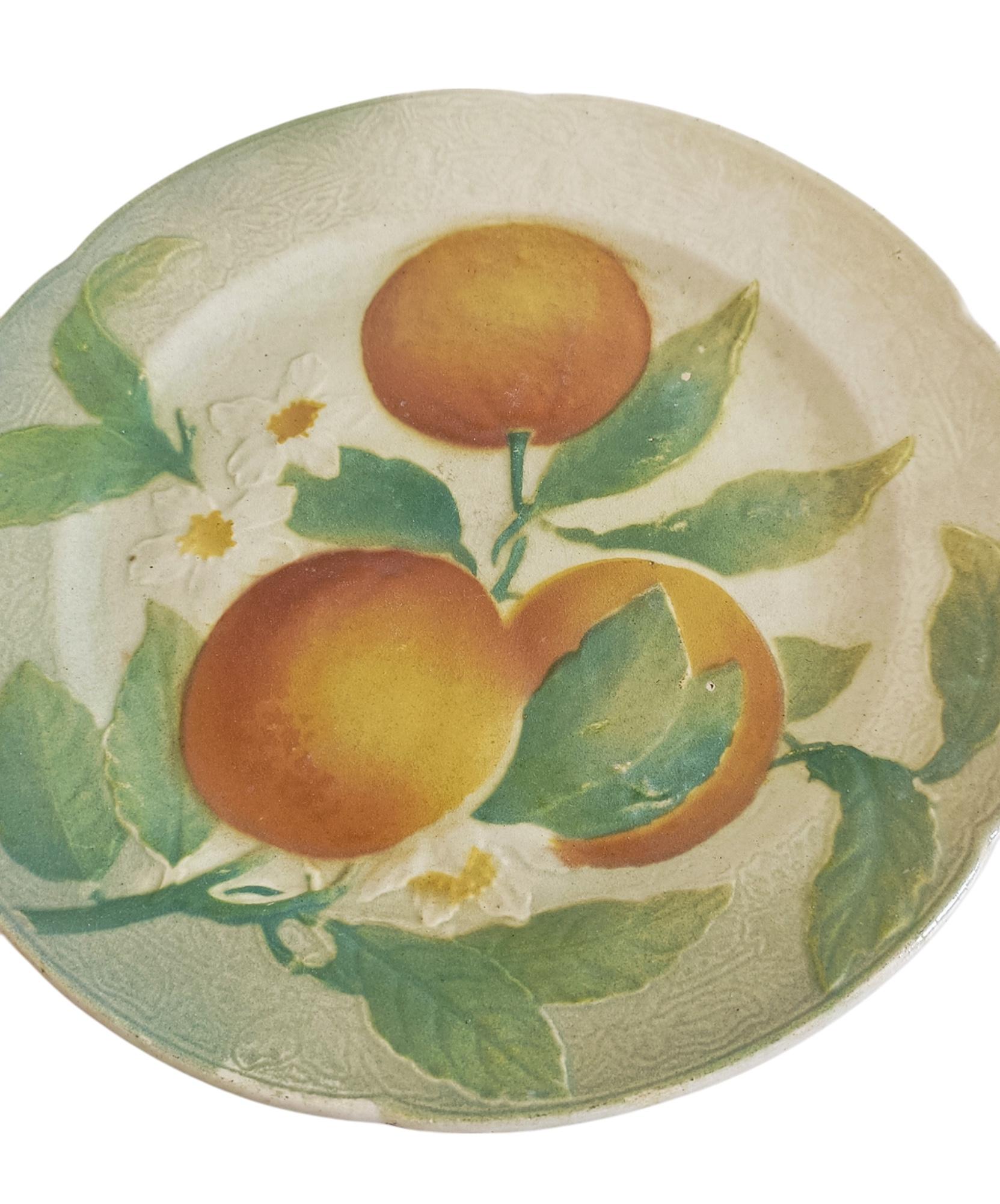 Piatto di arance in maiolica di Keller & Guerin Saint Clement, Francia, 1900 in vendita 2