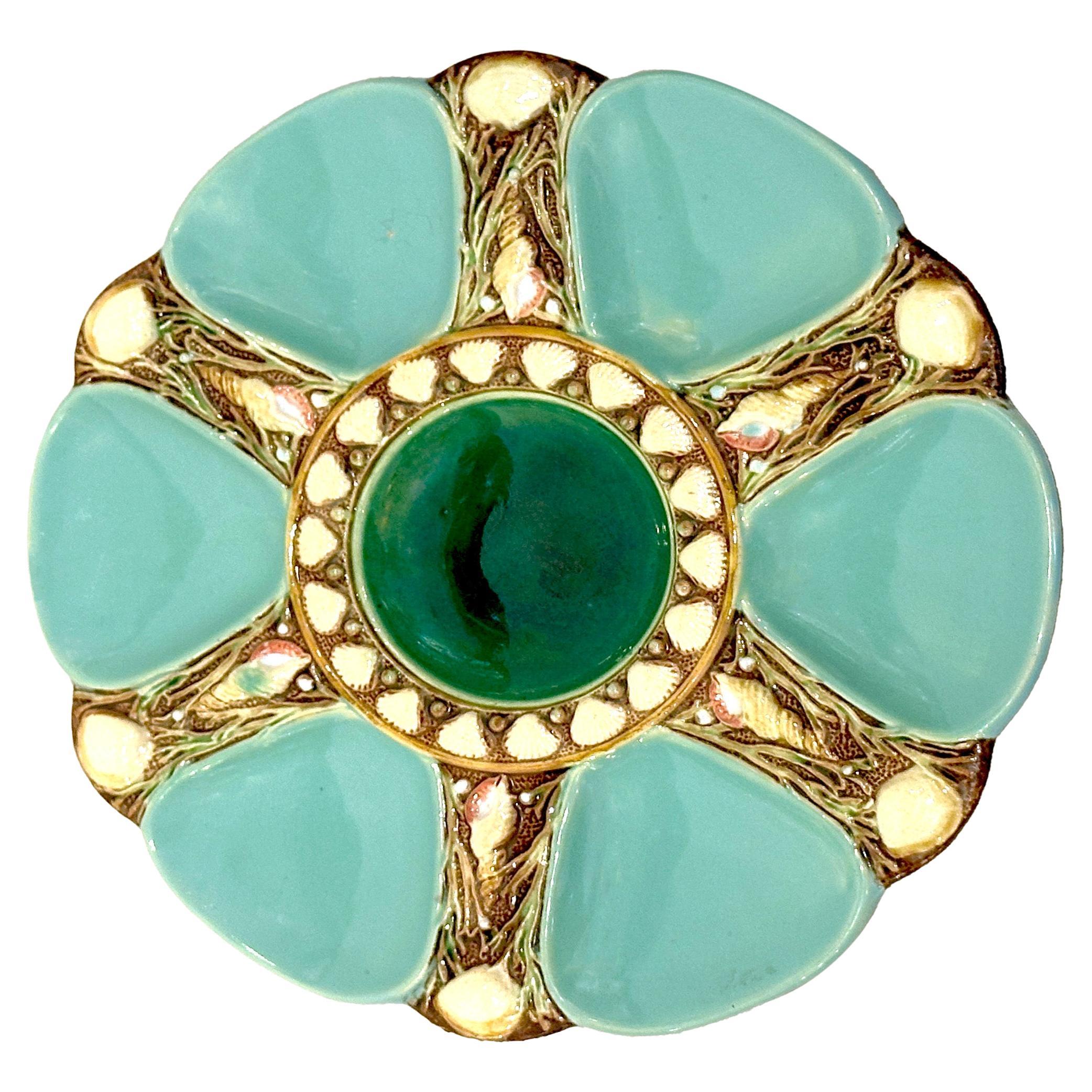 Piatto da ostrica in maiolica di Minton 1876
