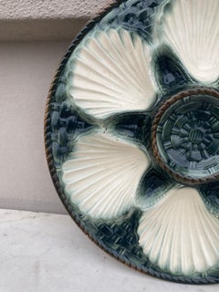 Majolica Oyster Plate Longchamp, circa 1930