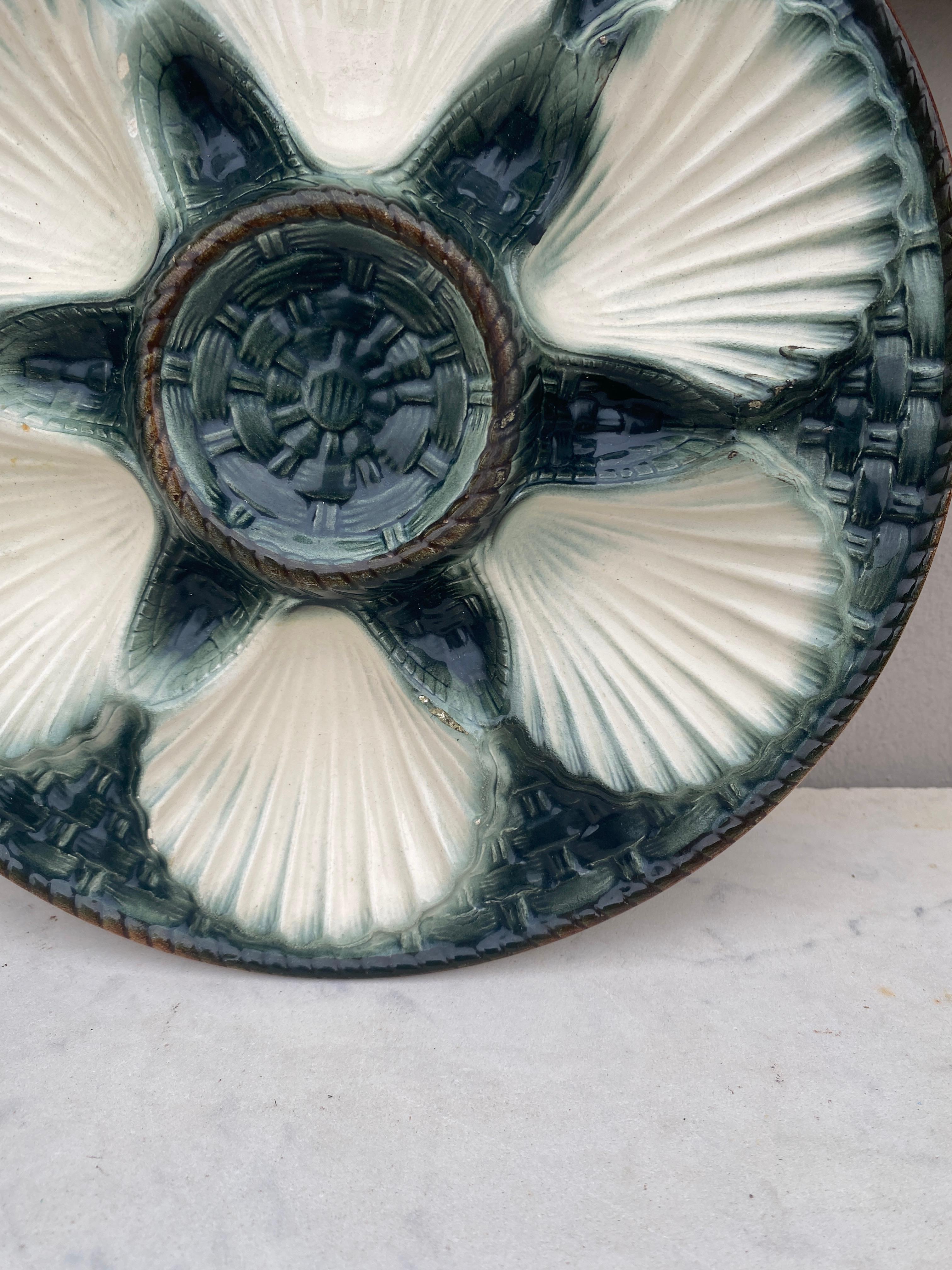 French Provincial Majolica Oyster Plate Longchamp, circa 1930 For Sale