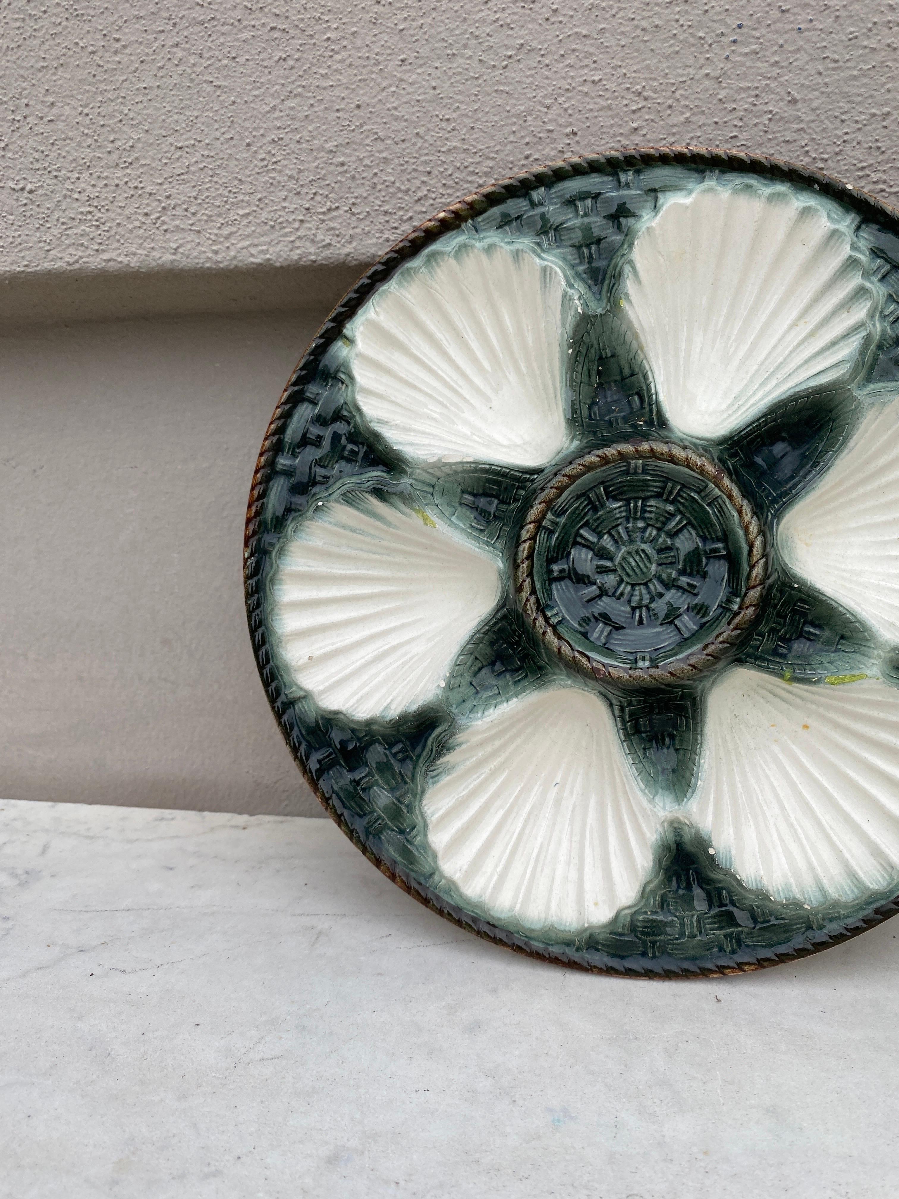 French Provincial Majolica Oyster Plate Longchamp, circa 1930
