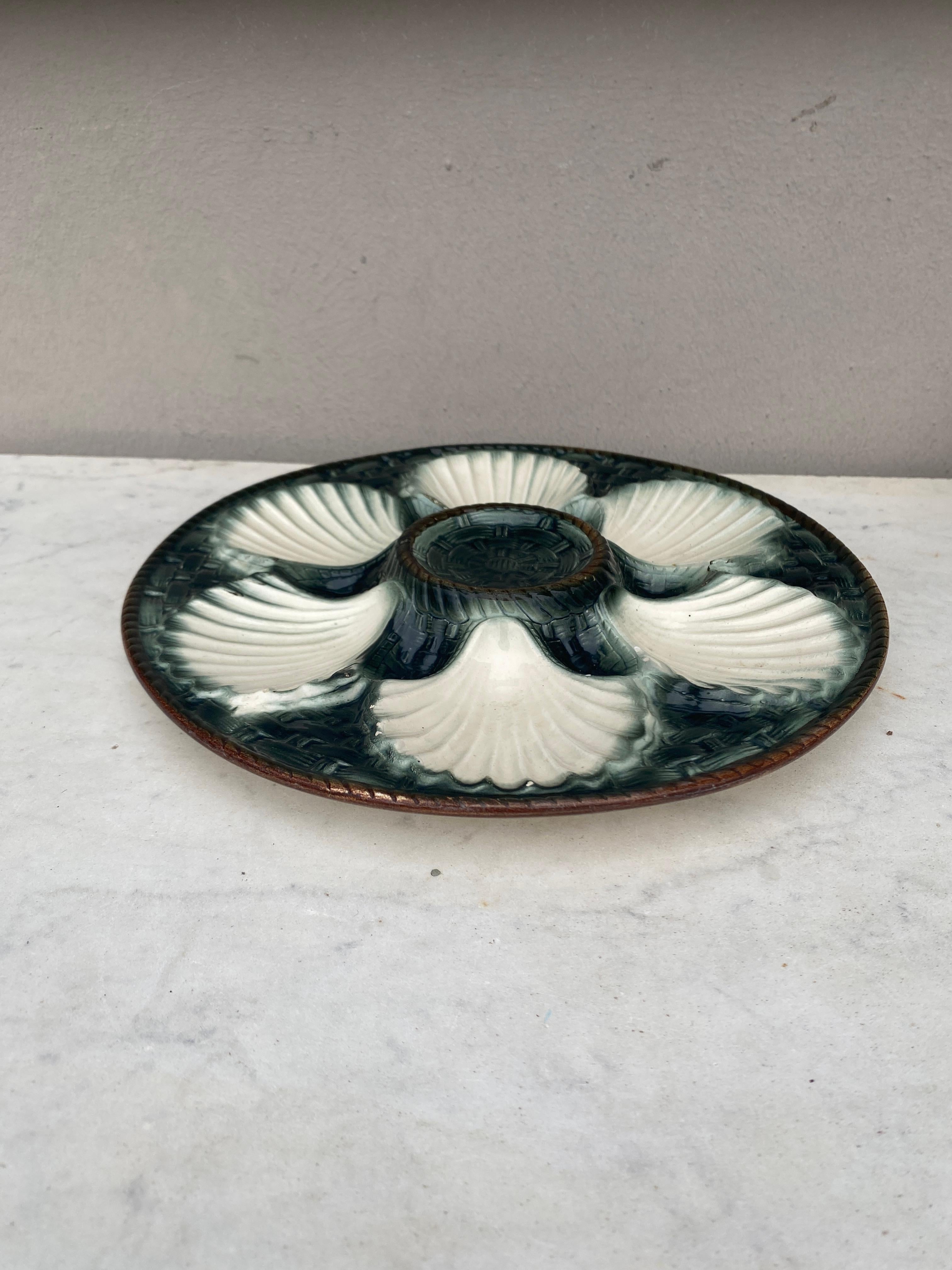 French Majolica Oyster Plate Longchamp, circa 1930 For Sale