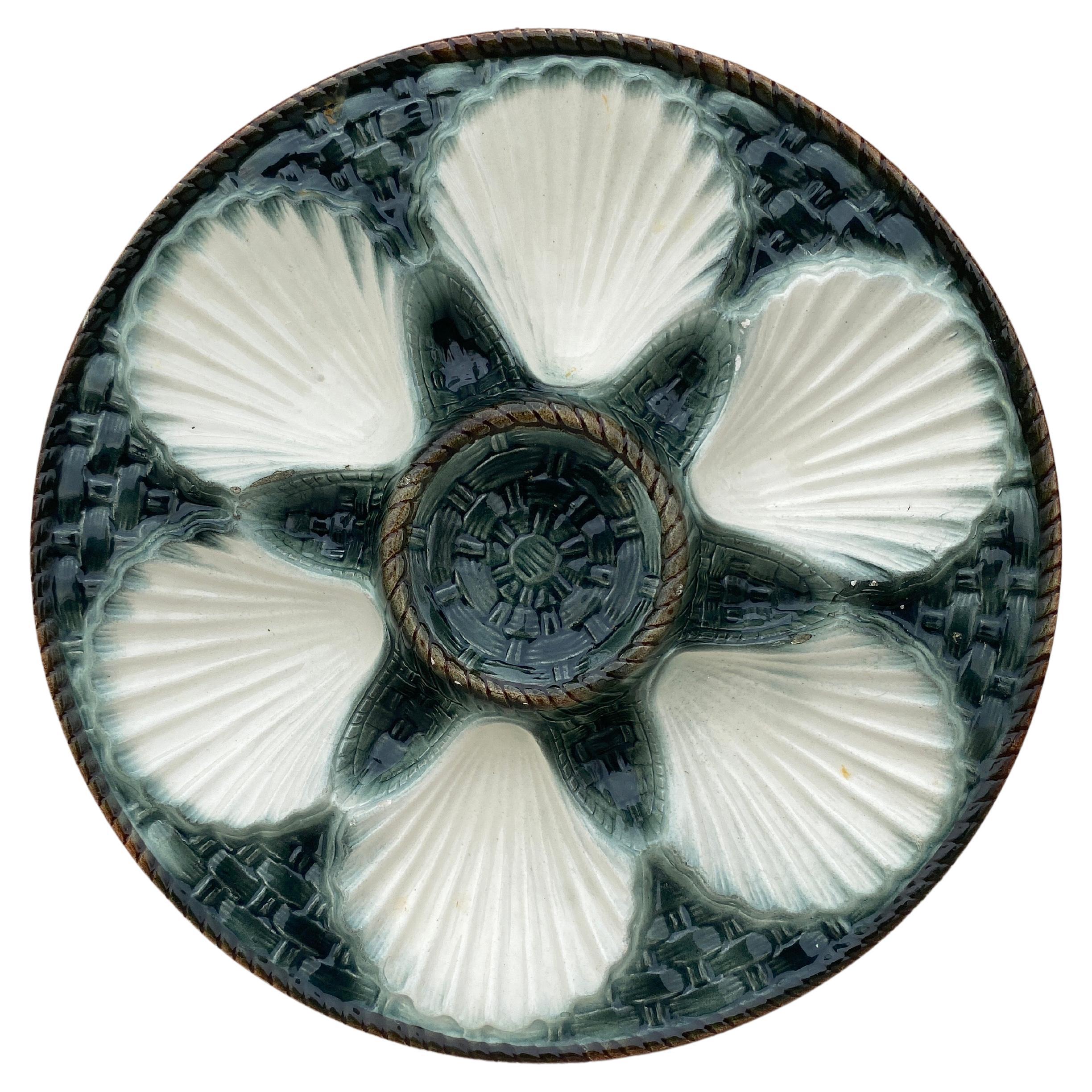 Majolica Oyster Plate Longchamp, circa 1930