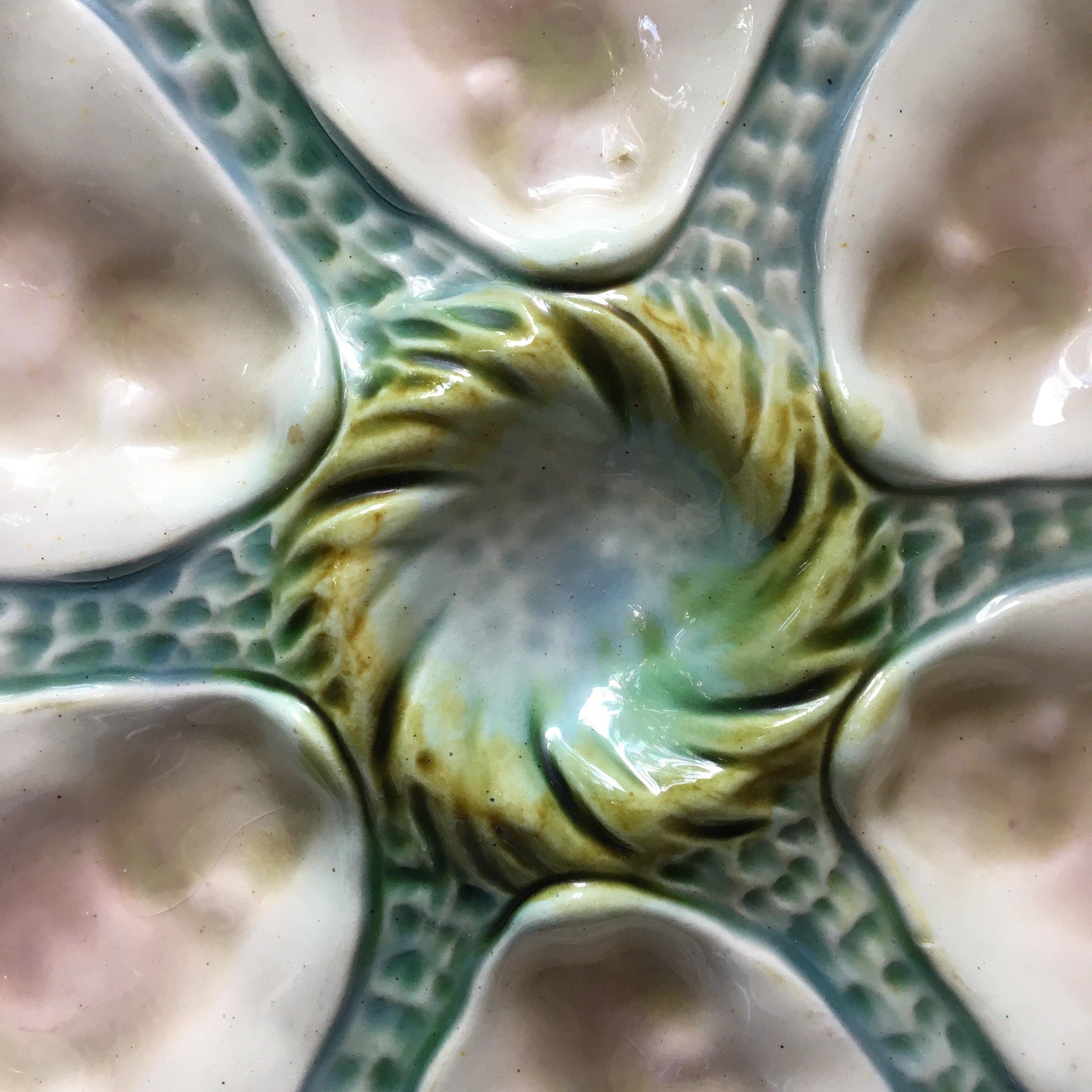 Green Majolica oyster plate attributed to Orchies, circa 1900.
