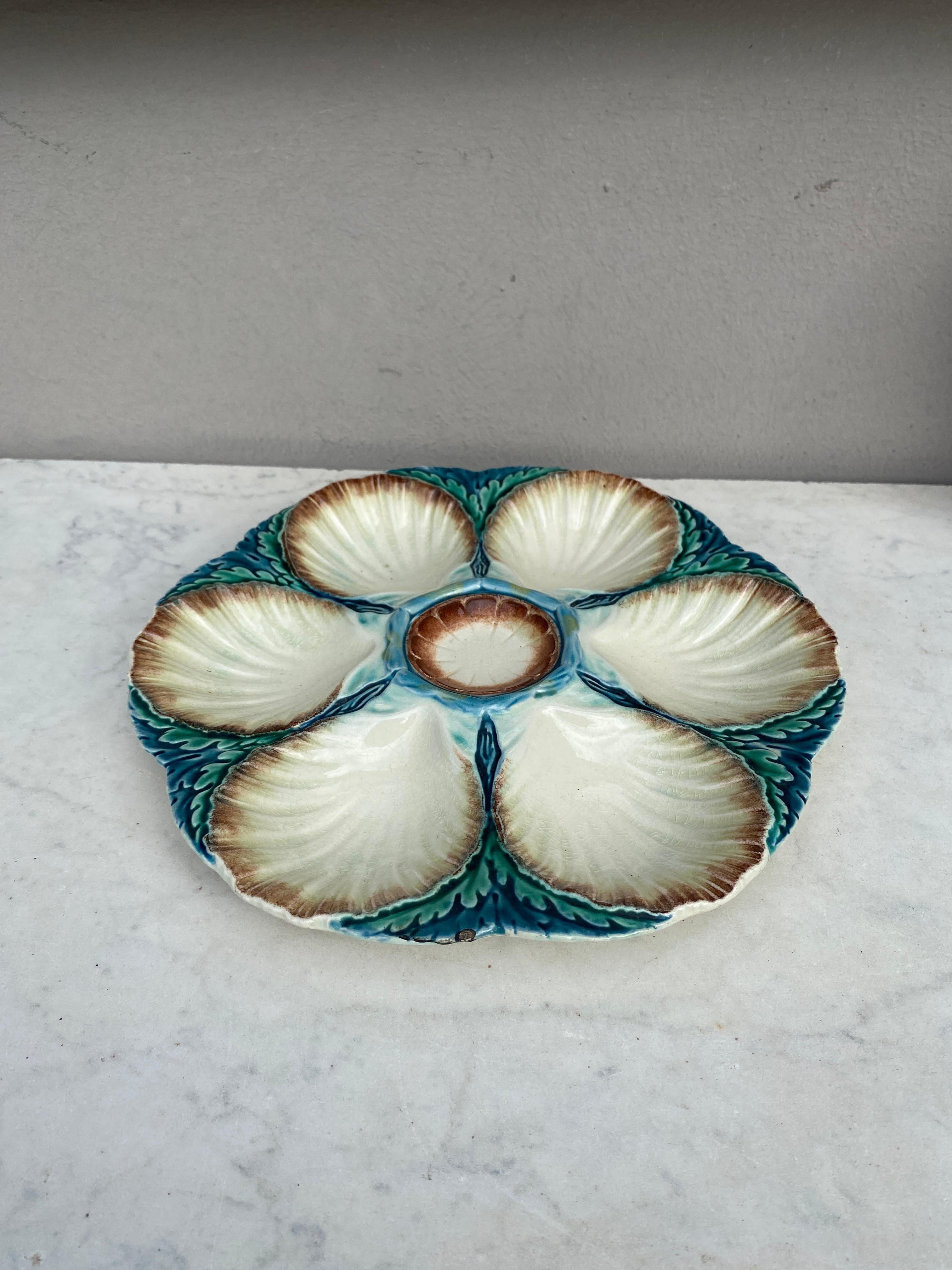 French Majolica Oyster Plate Sarreguemines, circa 1870 For Sale