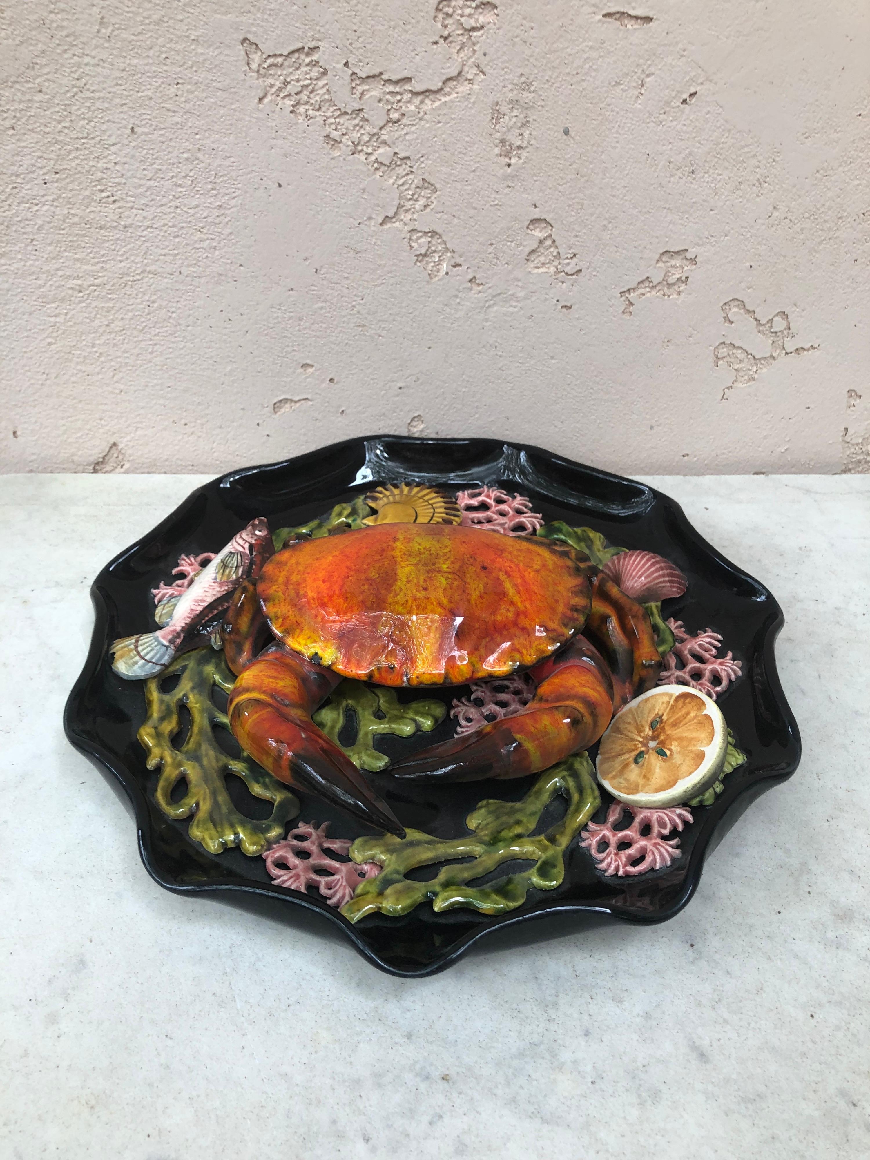 Majolica Palissy Crab Wall Platter Vallauris, circa 1950 In Good Condition In Austin, TX