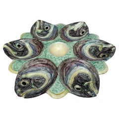 Assiette à huîtres à têtes de poisson en majolique de Palissy Thomas Sergent, vers 1880