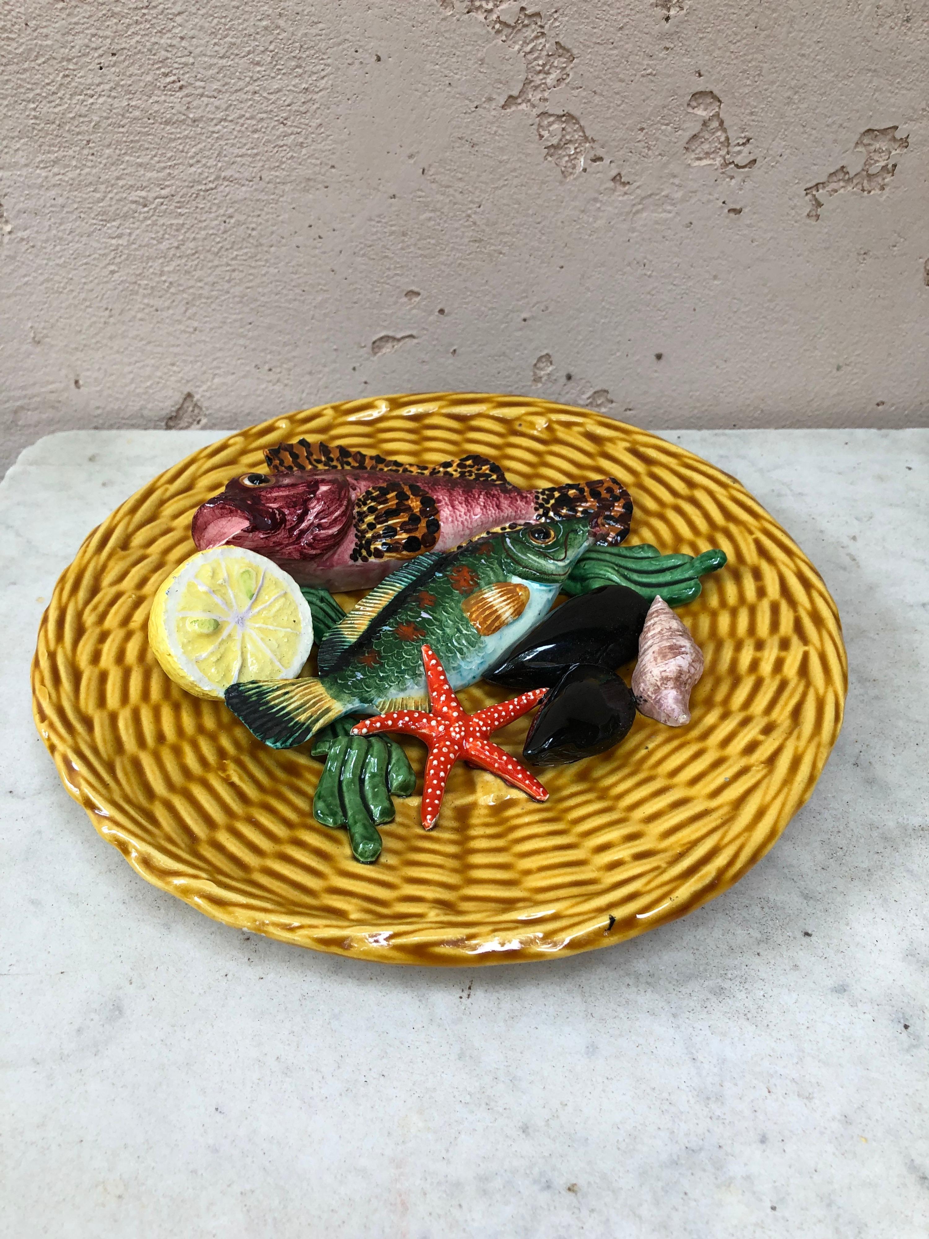 French Majolica Palissy Fishs Wall Platter Vallauris Lamarche, circa 1950 For Sale