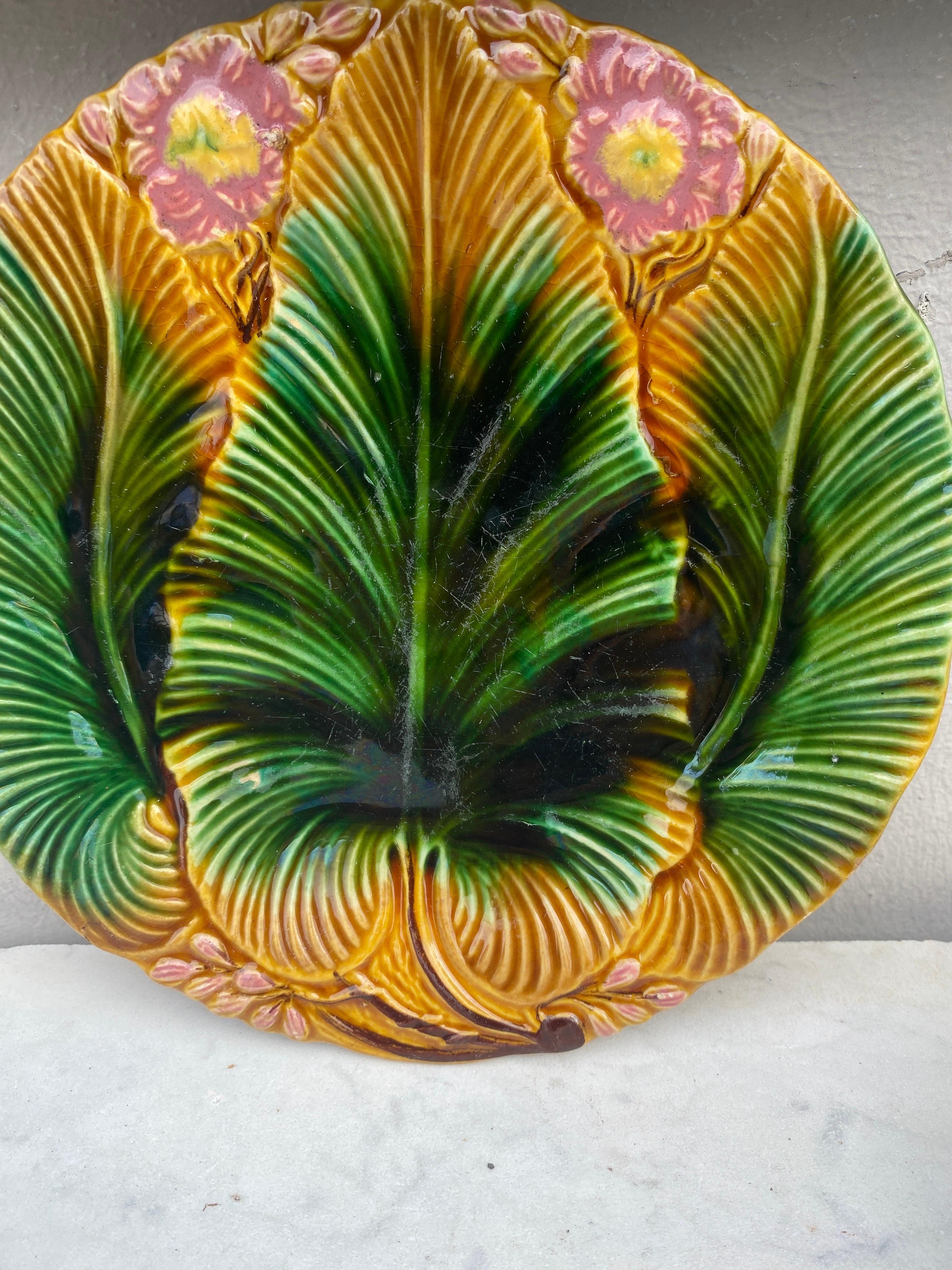German Majolica Palm Leaf Plate Villeroy & Boch, circa 1890 For Sale