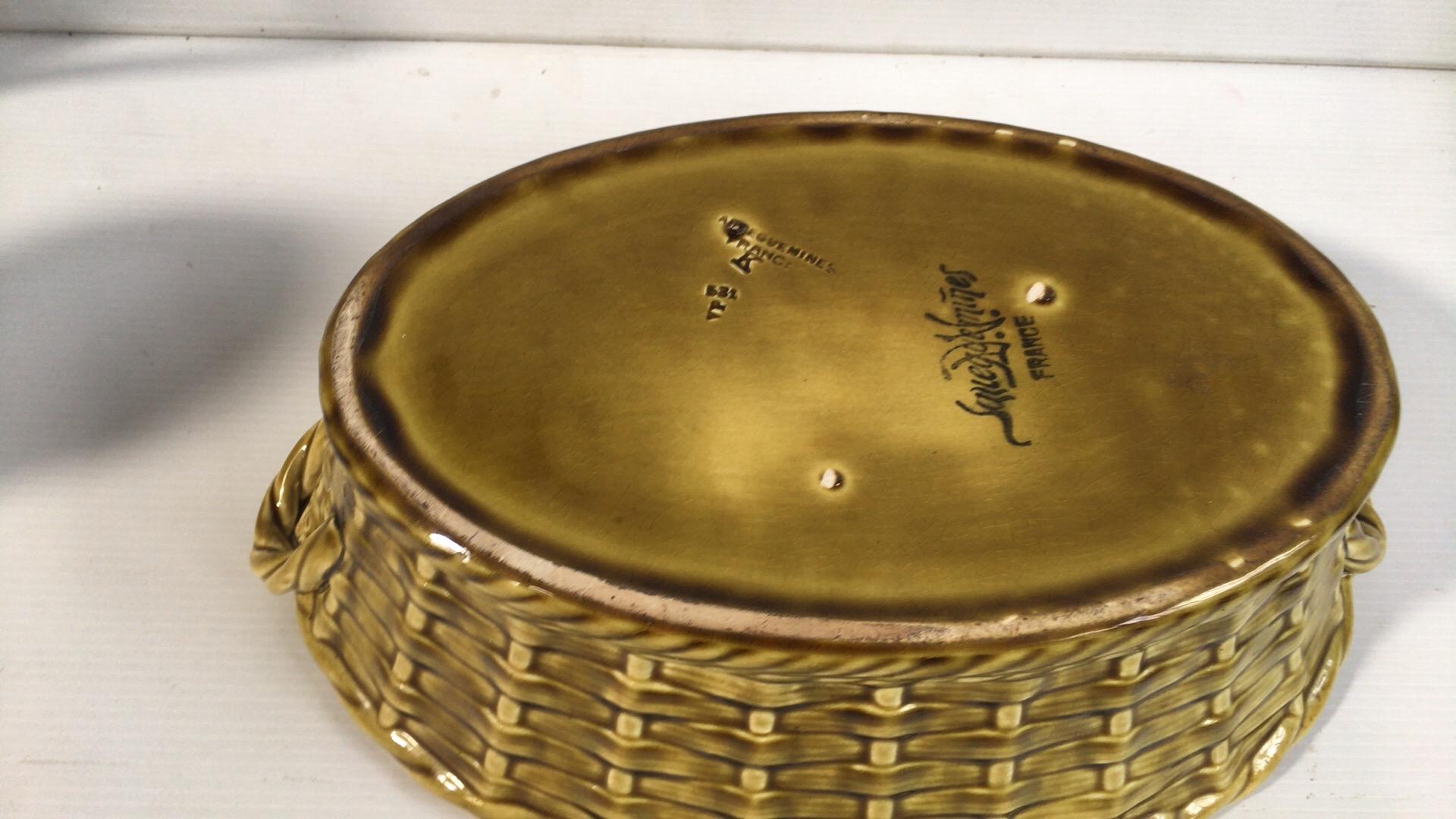 Majolica Pansies Basket Sarreguemines, circa 1920 1