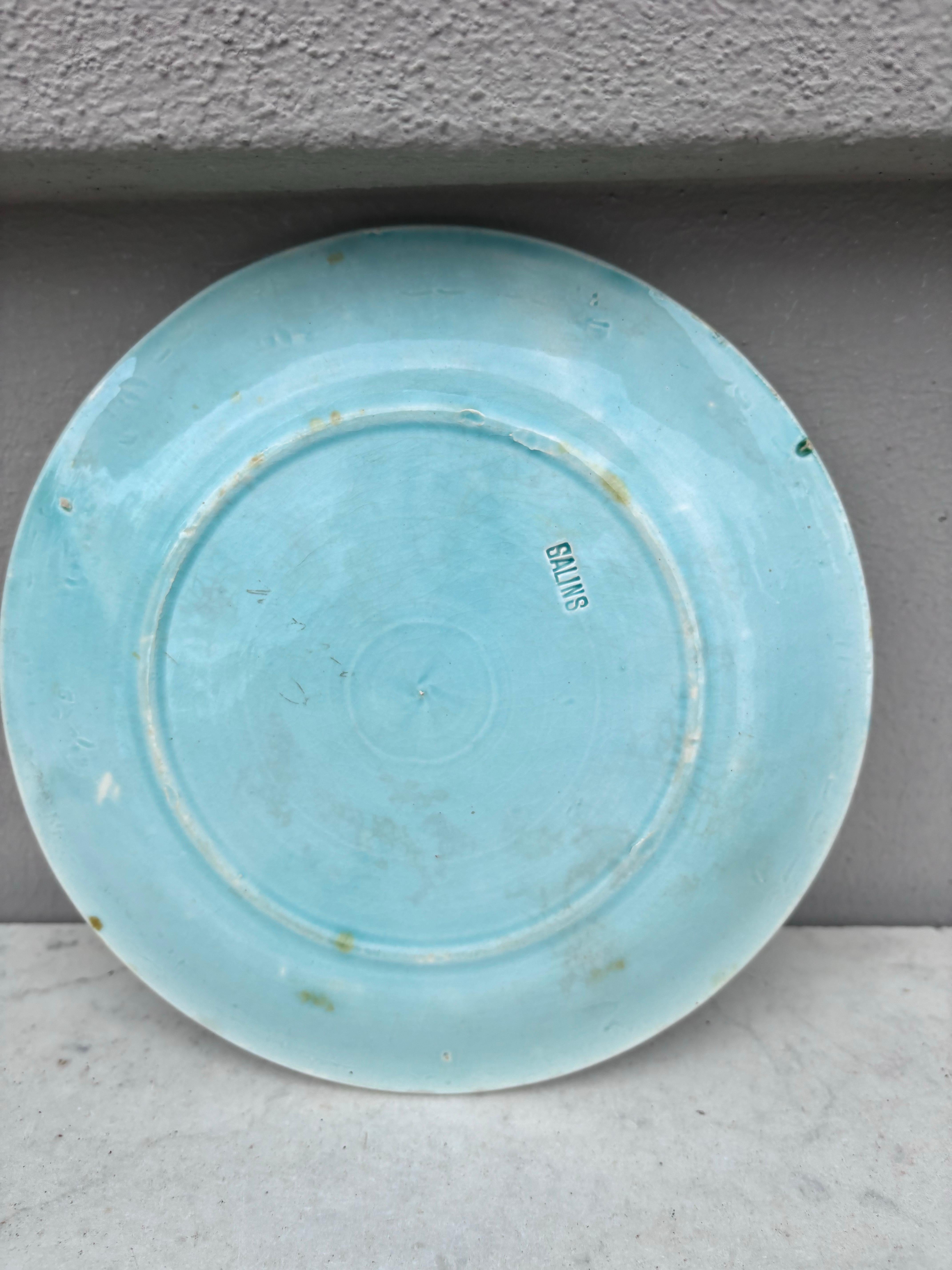 Plato de mayólica Periquitos Salins, hacia 1890 en Bueno estado para la venta en Austin, TX