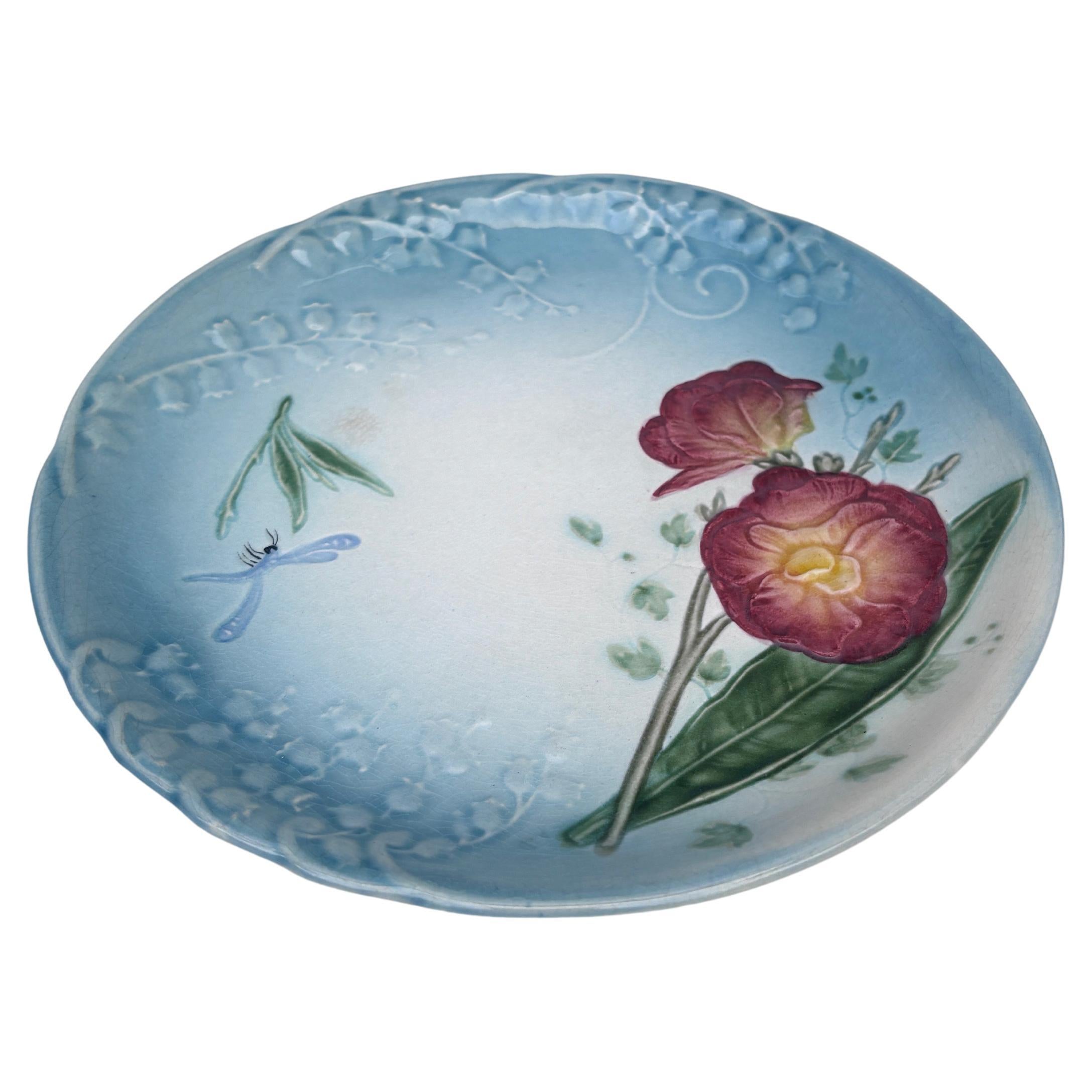 Majolica Plate Flowers & Dragonfly Choisy le Roi, circa 1880.
8 inches diameter.