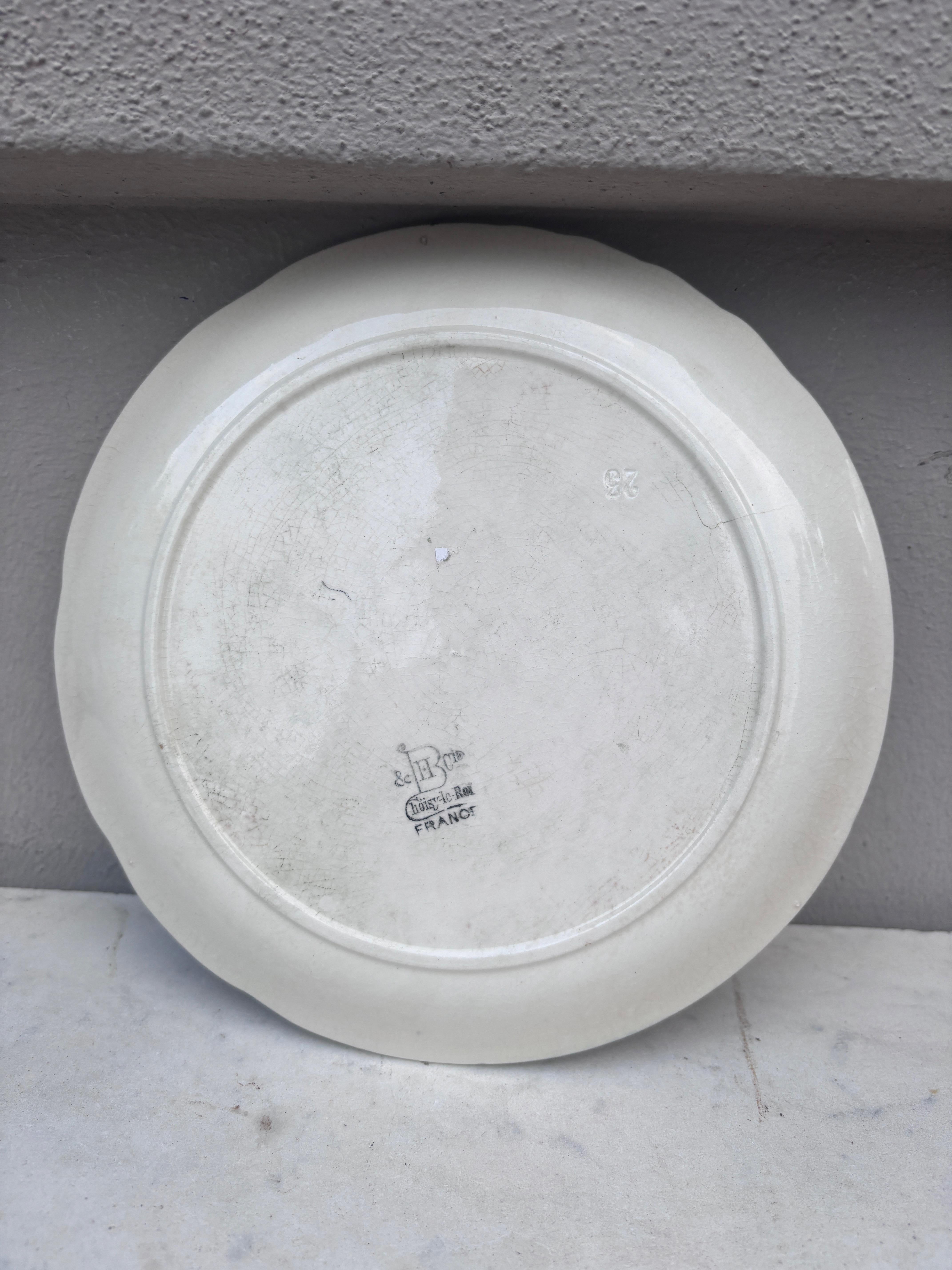 Late 19th Century Majolica Plate Flowers & Dragonfly Choisy le Roi, circa 1880 For Sale