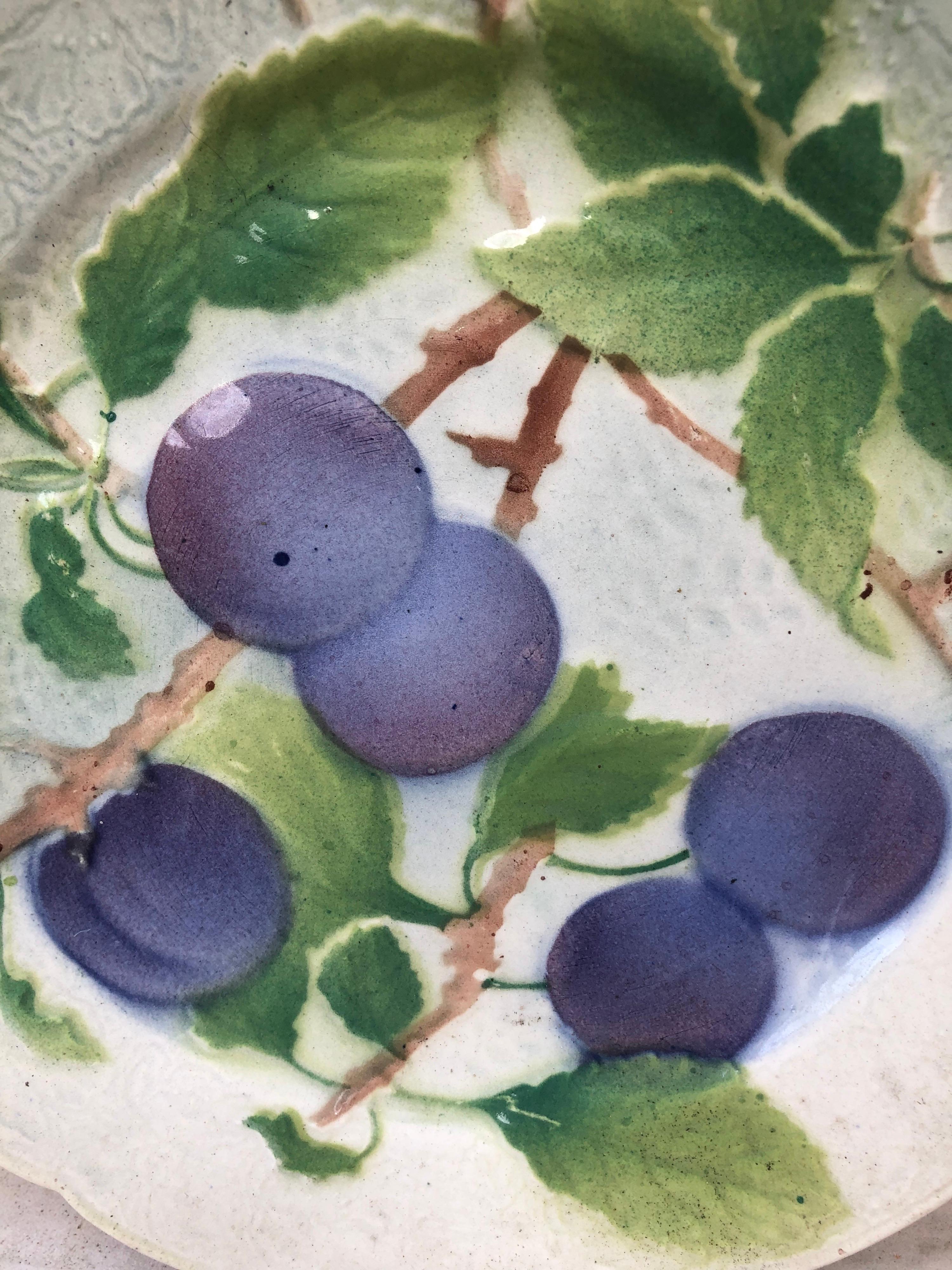 Rustic Majolica Plums Plate Keller & Guerin Saint Clement, Circa 1900 For Sale