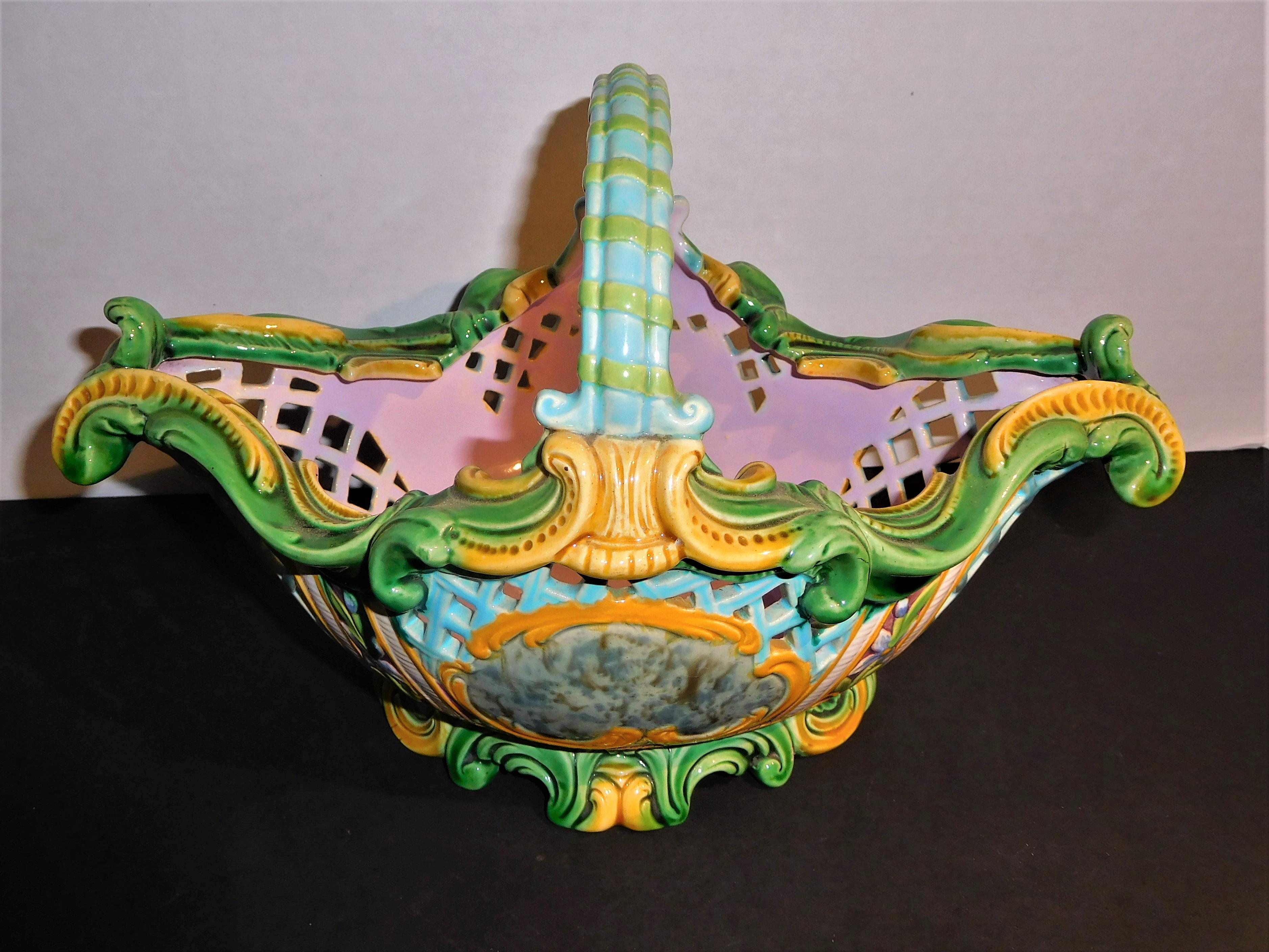 Majolica Reticulated Berry Basket Attributed to Mintons, England, 1883-1891 4