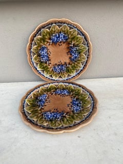 Majolica Reticulated Lilac Plate Villeroy & Boch, circa 1890