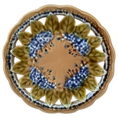 Antique Majolica Reticulated Lilac Plate Villeroy & Boch, circa 1890