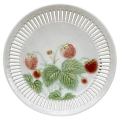 Majolica Reticulated Plate Strawberries Sarreguemines Circa 1900