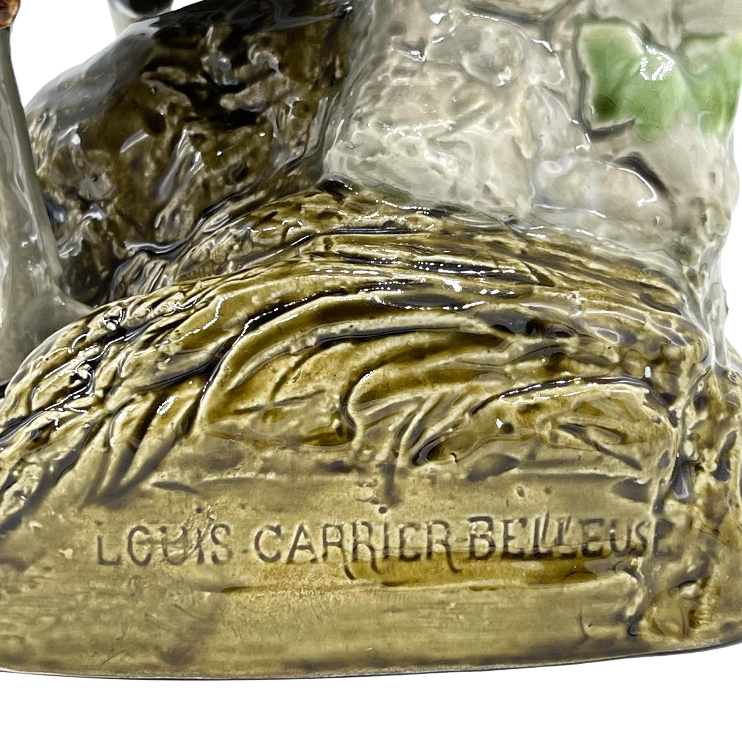 Grand vase de déversement coq en majolique signé Louis Carrier-Belleuse, français, vers 1890 en vente 6