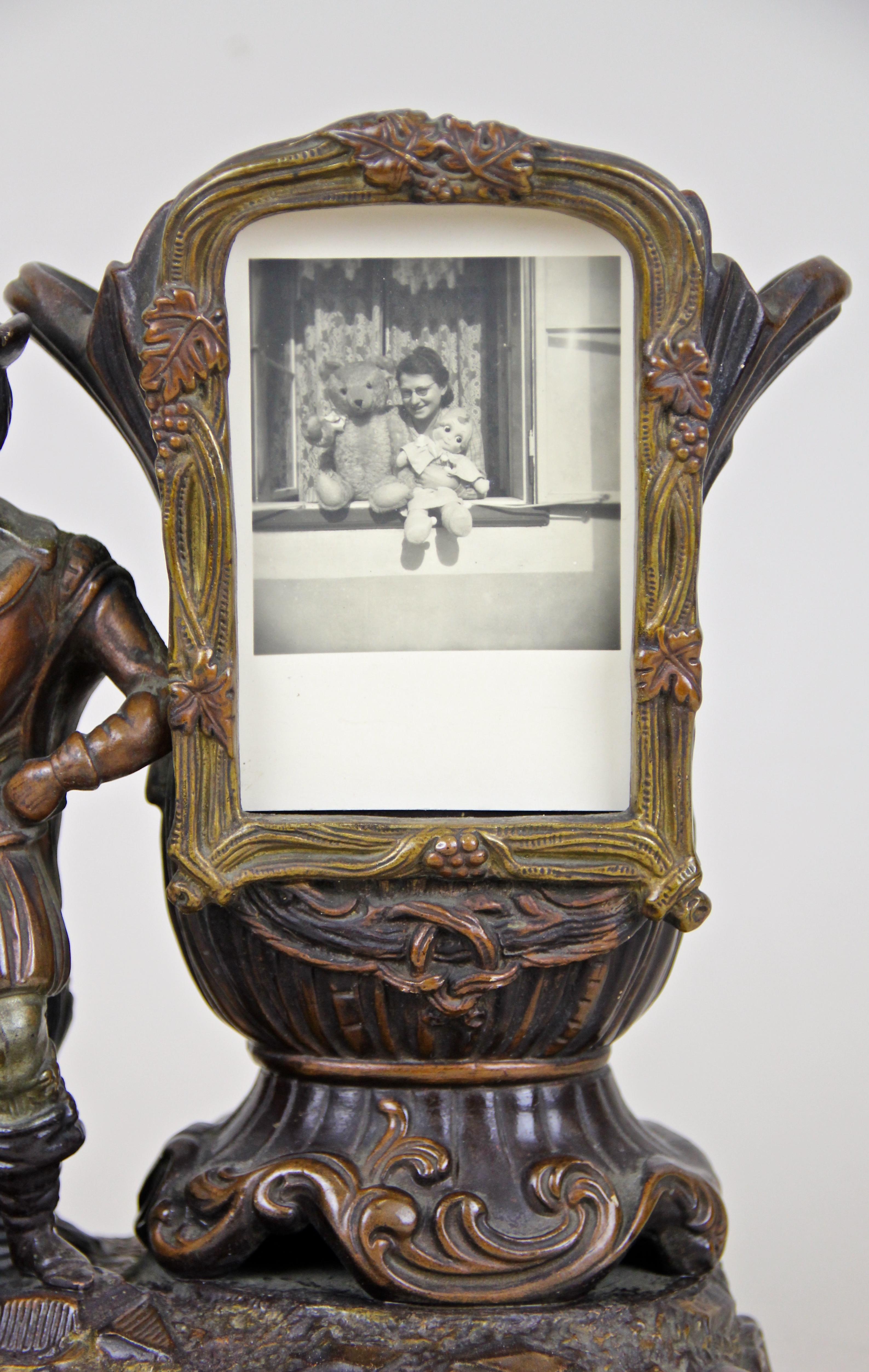 19th Century Majolica Sculpture Vase with Photo Frame by J. Maresch, Austria, circa 1880