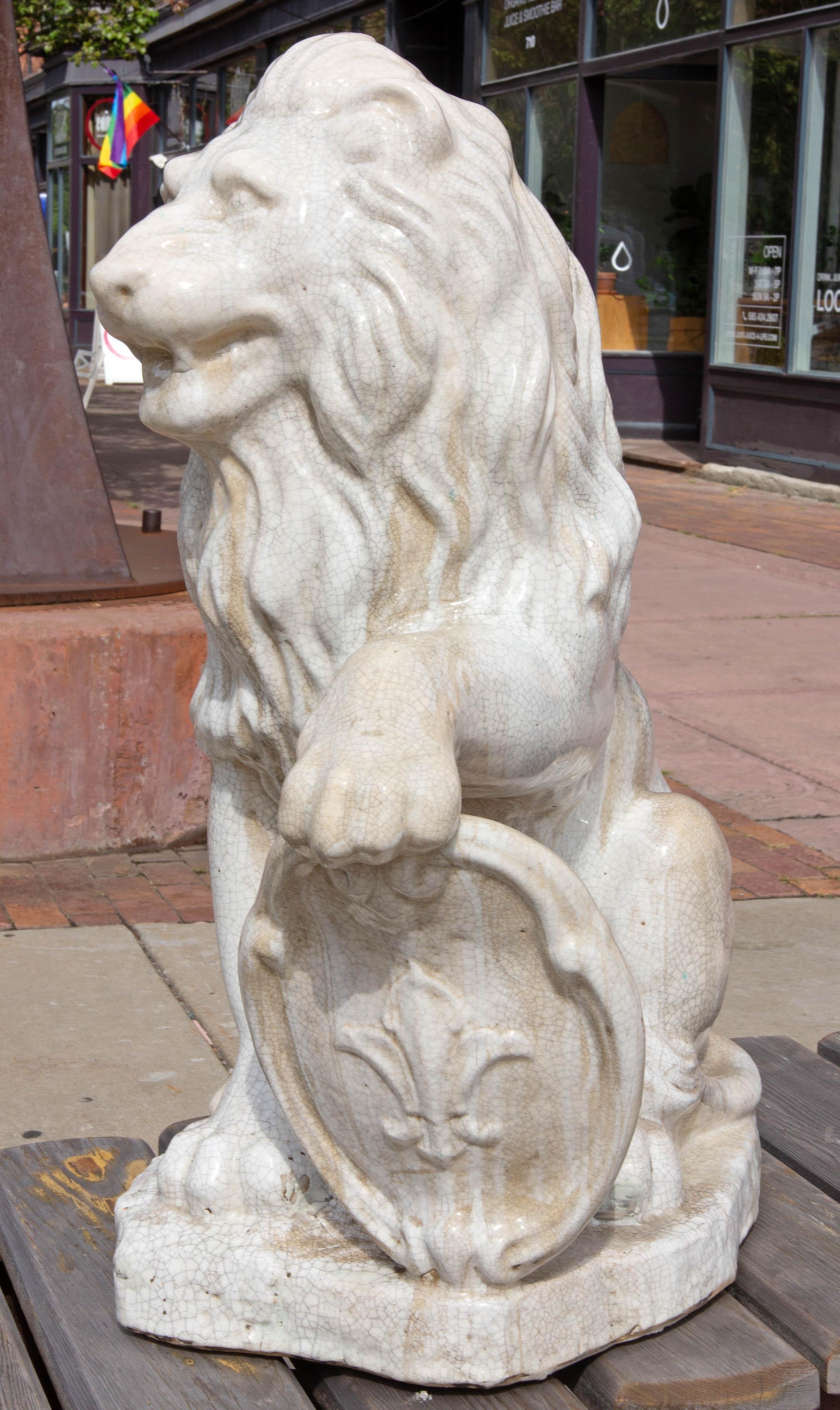 Majolica Seated Garden Lion Sculpture with Heraldic Shield 1