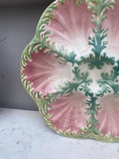 Majolica Seaweeds Oyster Plate Keller and Guerin Saint Clement, circa 1890