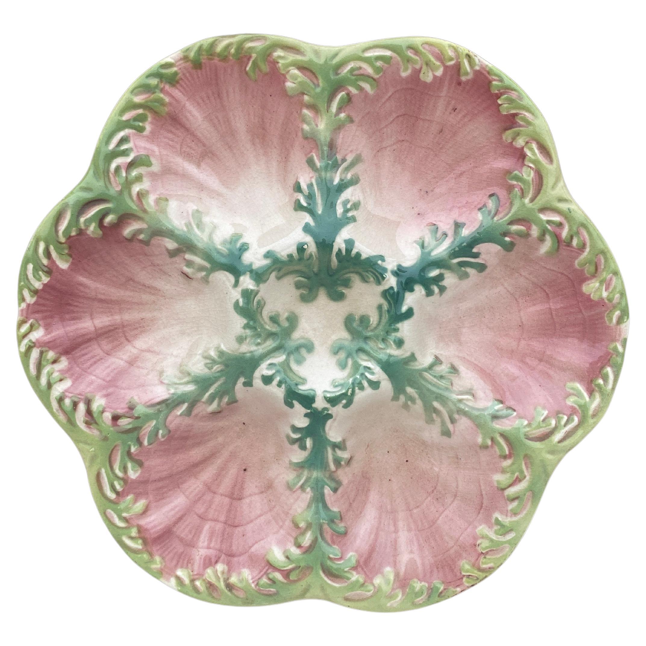 Majolica Seaweeds Oyster Plate Keller and Guerin Saint Clement, circa 1890