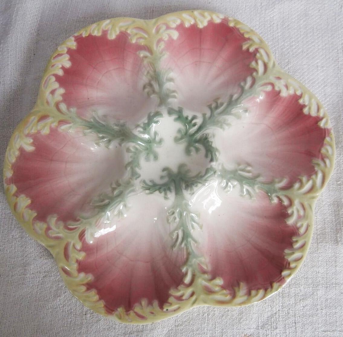 Early 20th Century Majolica Seaweeds Oyster Plate Keller et Guerin Saint Clement