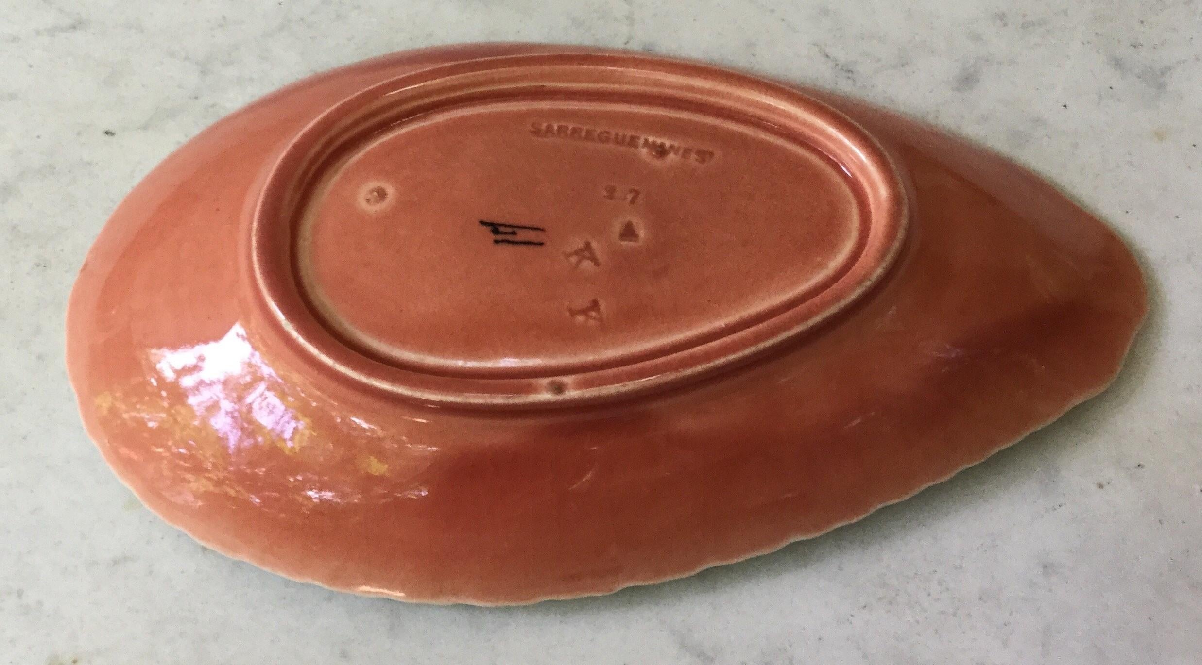 French Provincial Majolica Shell Platter Dish Sarreguemines, circa 1880