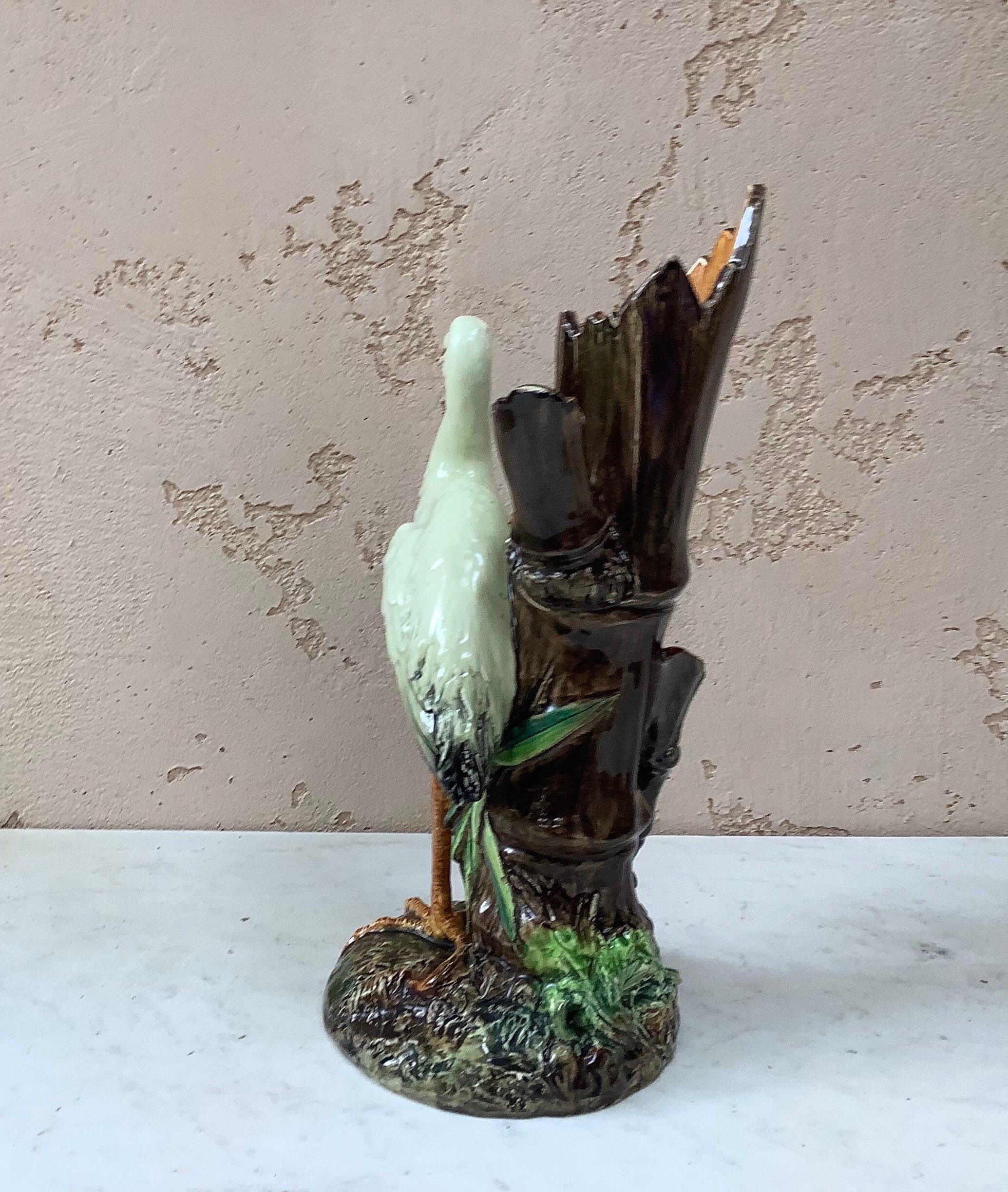 Majolique Vase cigogne en majolique Delphin Massier:: vers 1890 en vente