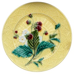 Majolica Strawberries Plate Sarreguemines, circa 1880