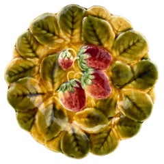 Majolica Strawberry Plate Sarreguemines, Circa 1920