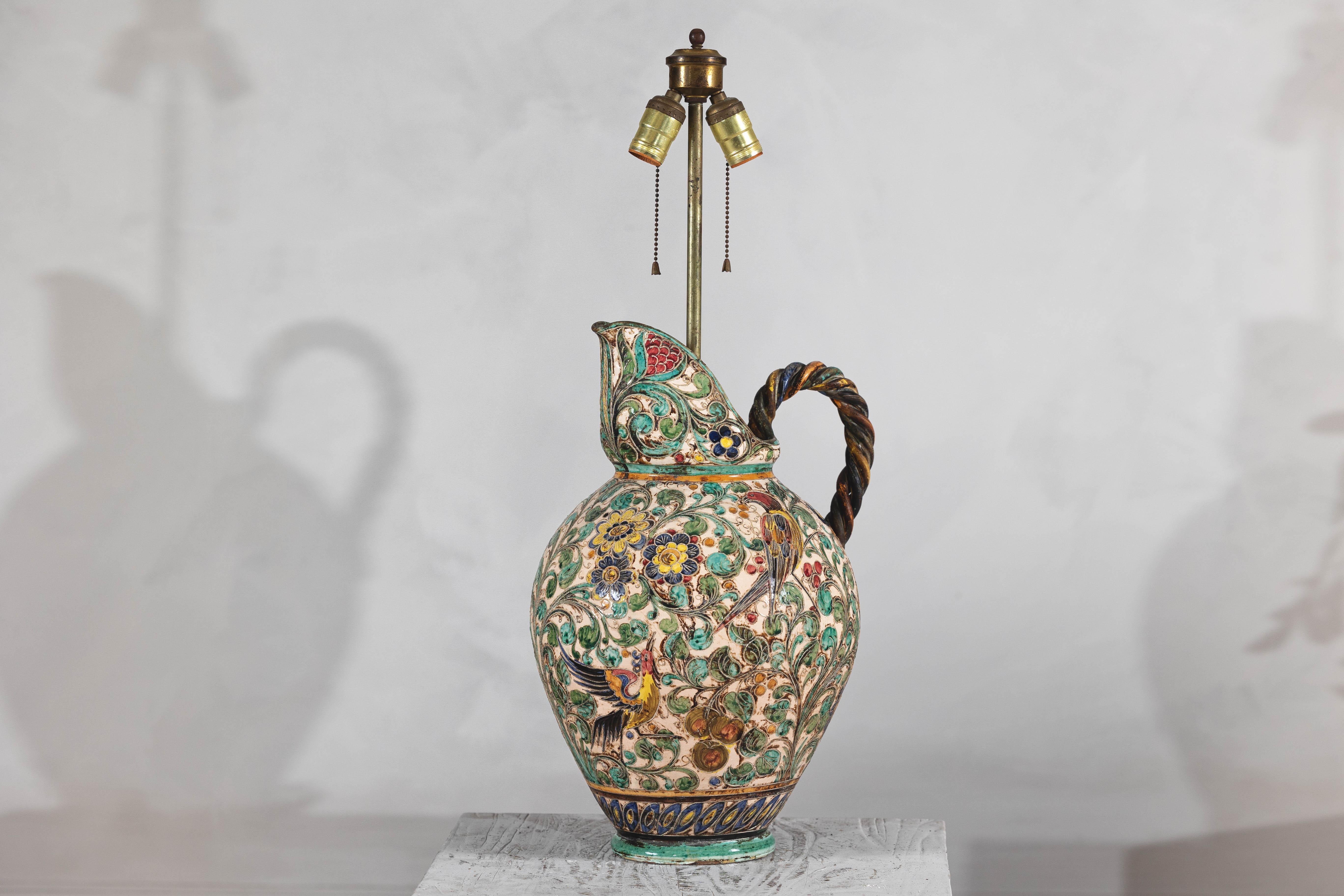 Majolica-Style Mid-Century Ceramic Table Lamp with Birds and Floral Motifs In Good Condition For Sale In Yonkers, NY