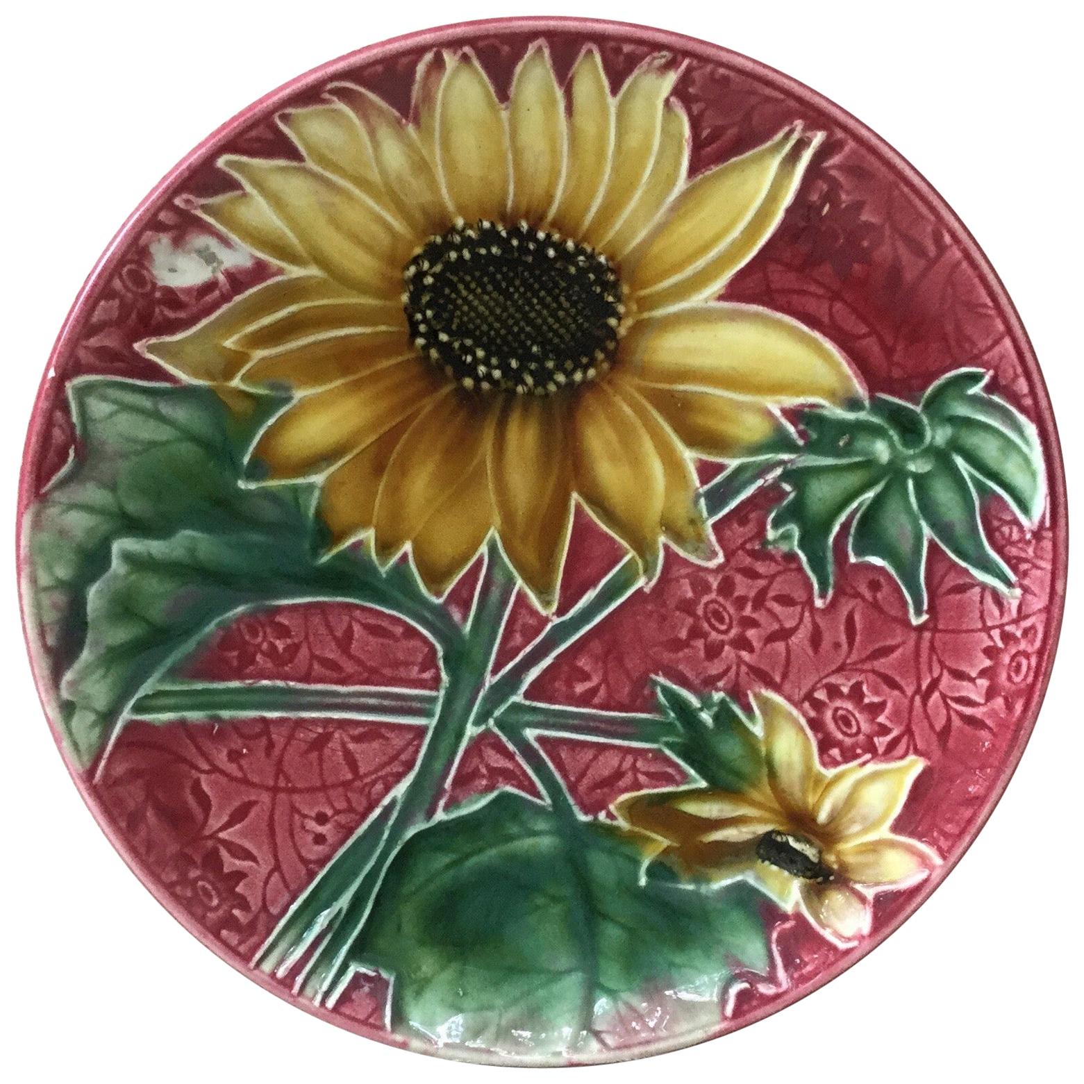 Art Nouveau Majolica Sunflower Platter Villeroy & Boch, circa 1900