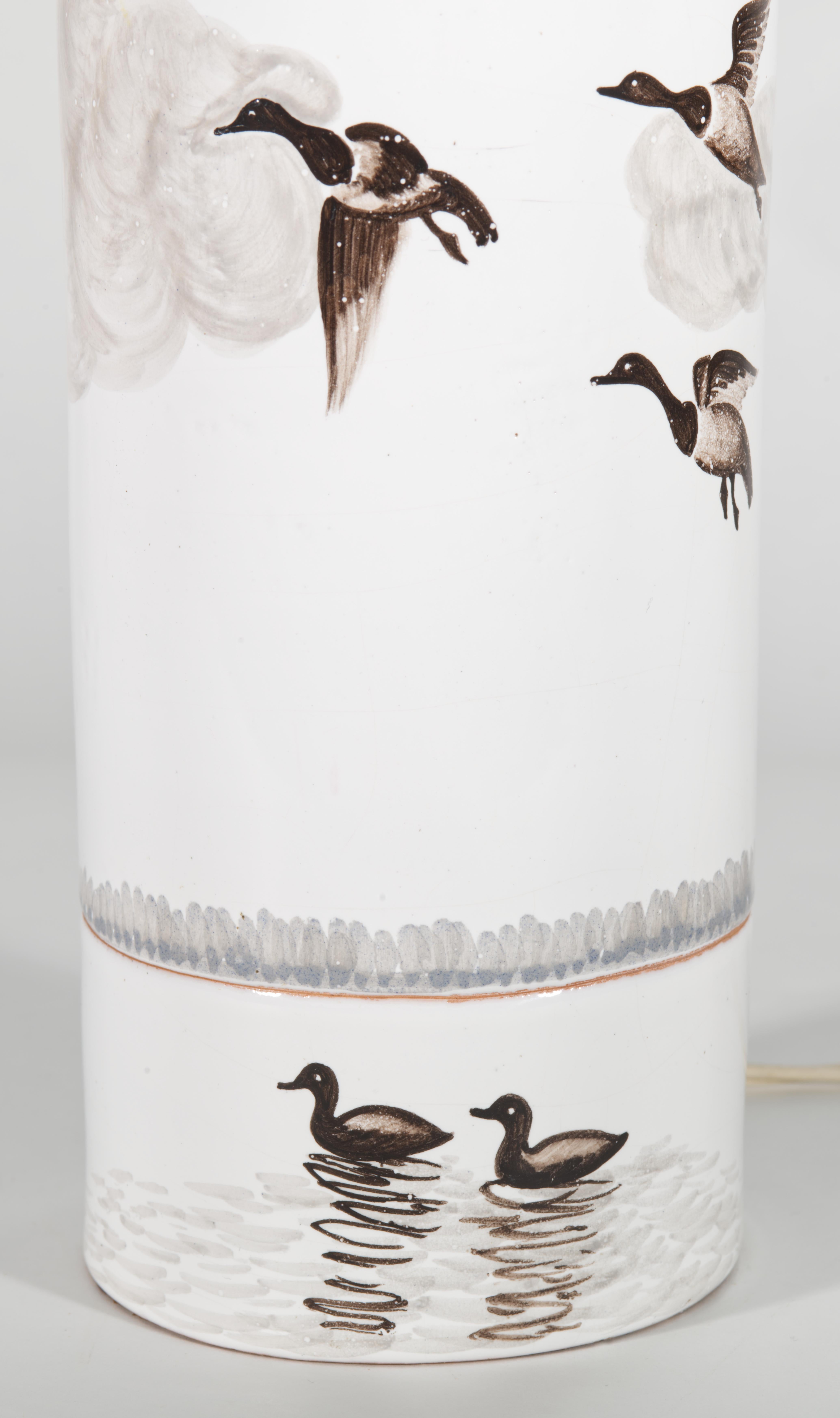 Glazed Majolica Table Lamp Hand Painted Landscape Hunting, Italy 1950s-1960s For Sale