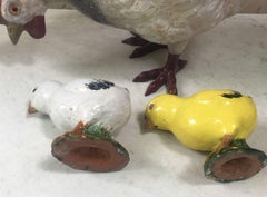 Majolika-Terrakotta-Henkel und Küken-Bavent, um 1920