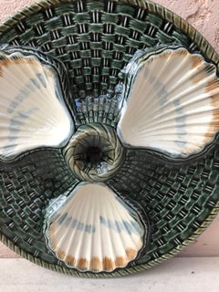 Majolica Three Shells Oyster Wall Plate Longchamp, circa 1890