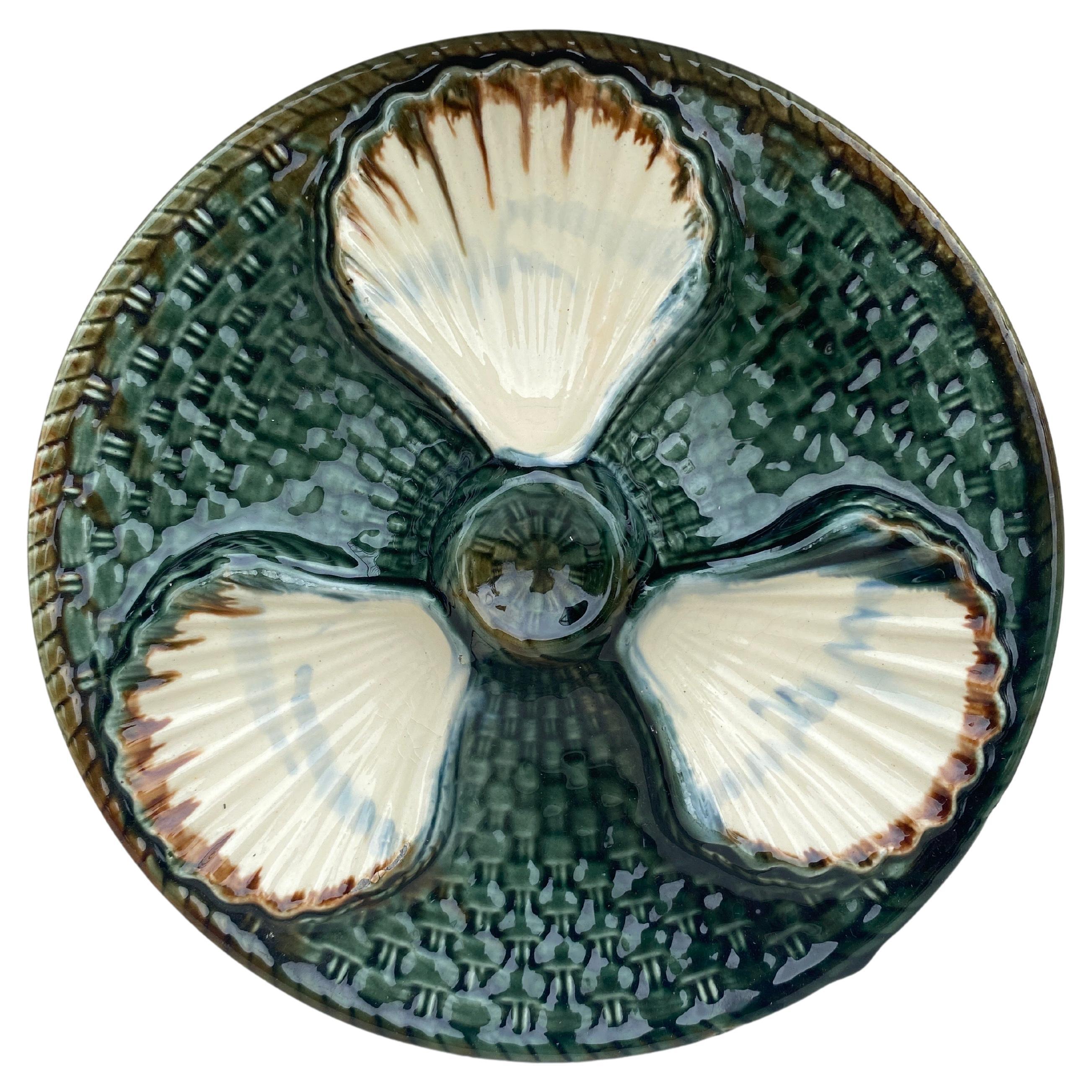 Majolica Three Shells Oyster Wall Plate Longchamp, circa 1890 For Sale