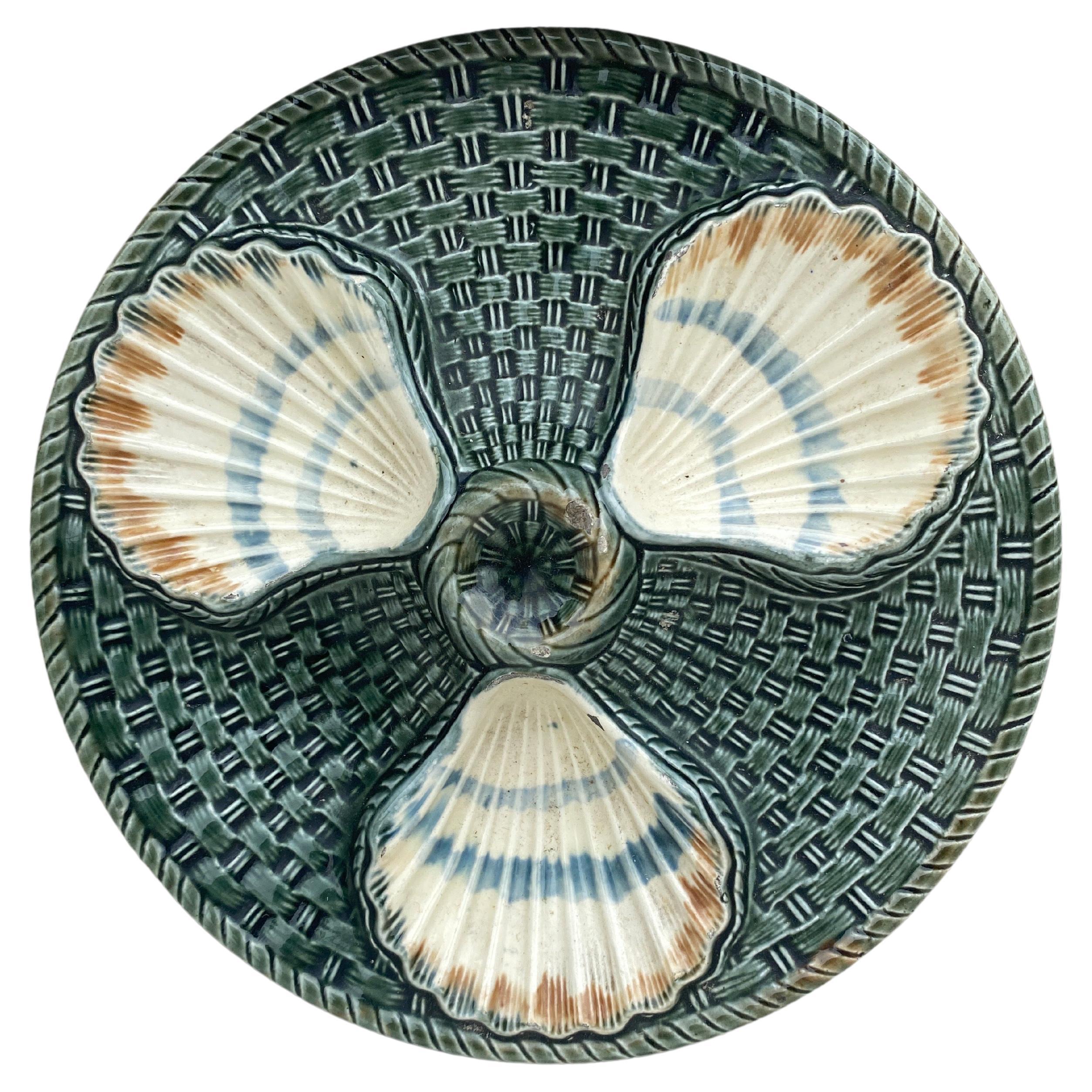 Majolica Three Shells Oyster Wall Plate Longchamp, circa 1890 For Sale