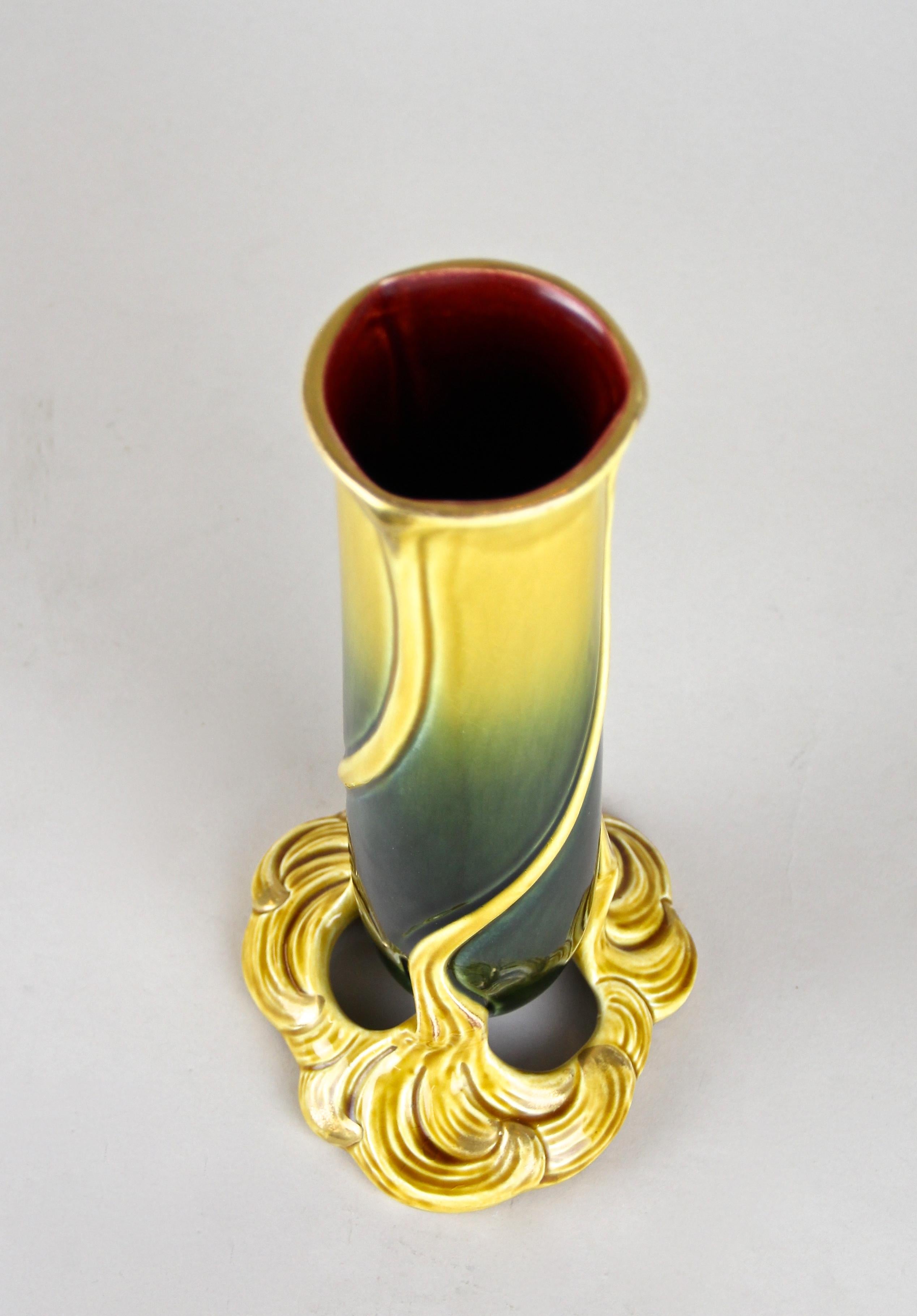 Majolica Vase Art Nouveau by Sarreguemines, France, circa 1915 5